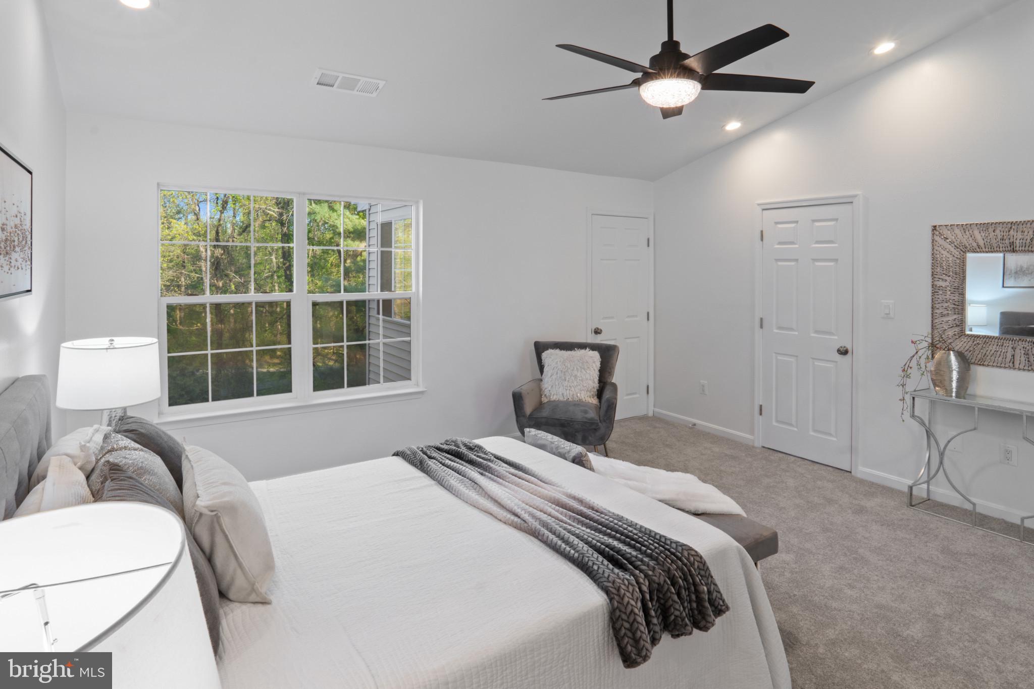 KINGSTOWNE - Residential