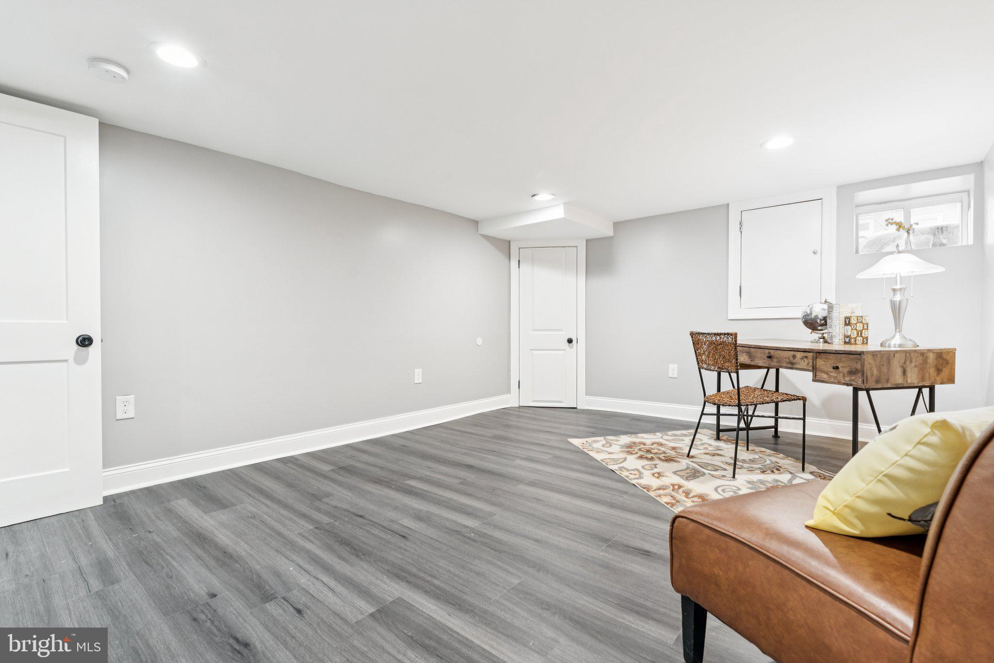 HIGHLANDTOWN - Residential