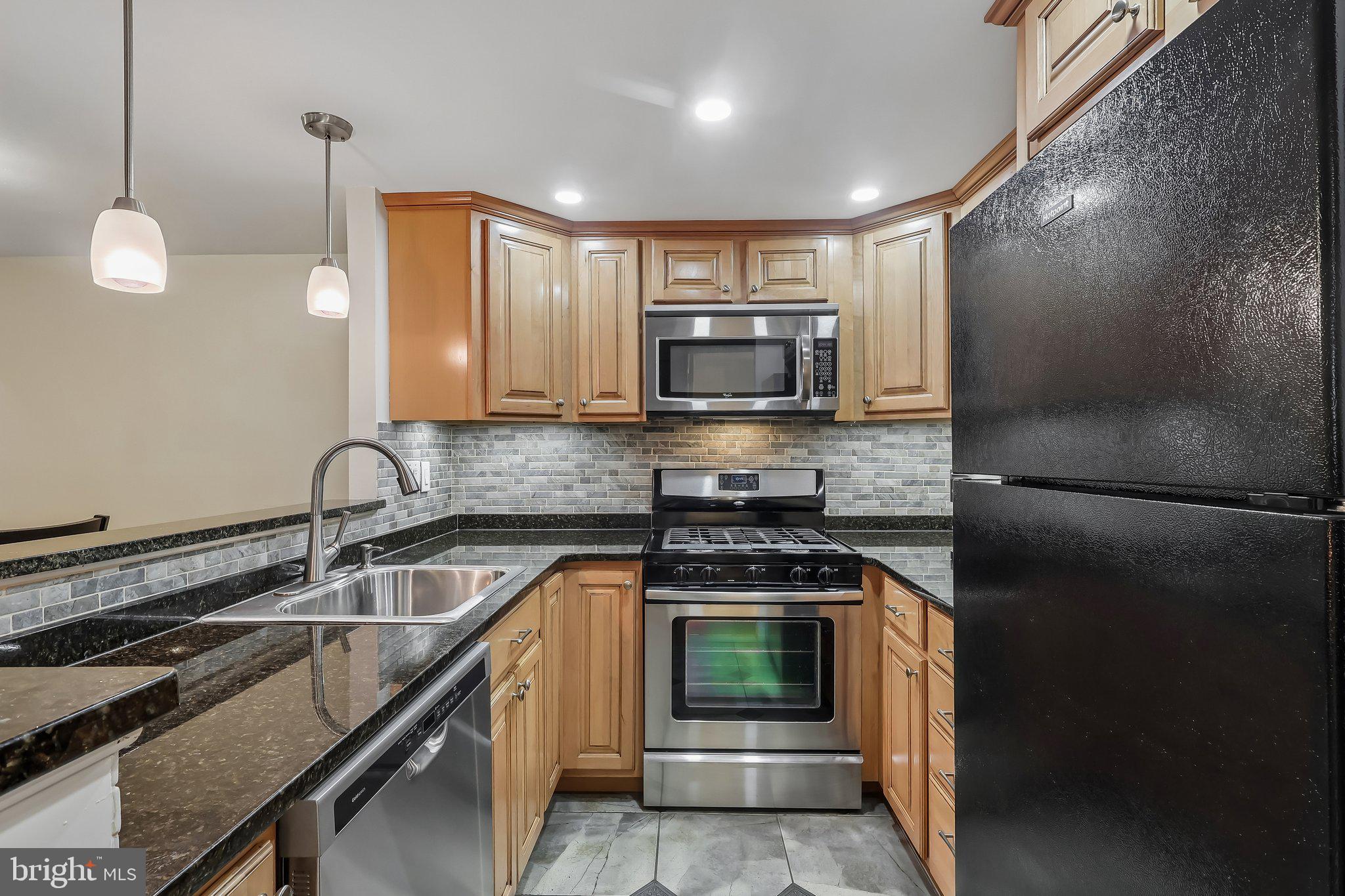 DELAIRE LANDING - Residential