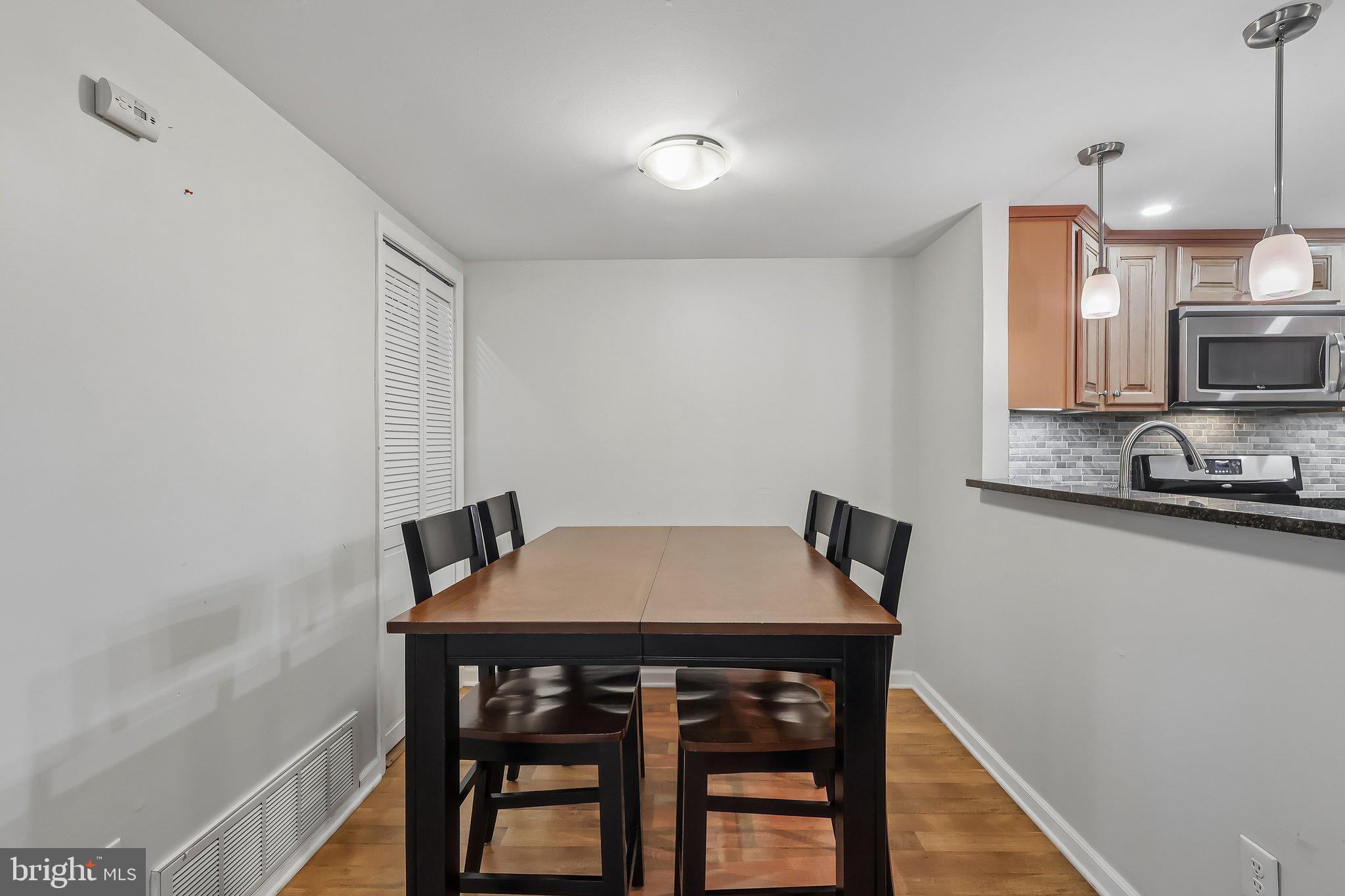 DELAIRE LANDING - Residential