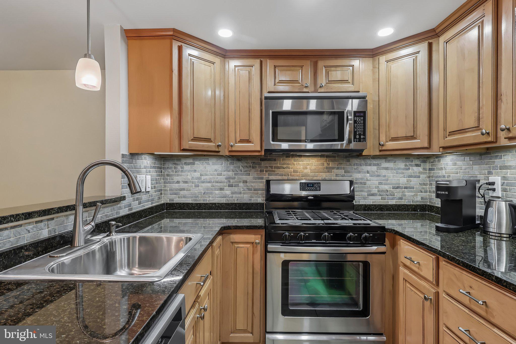 DELAIRE LANDING - Residential