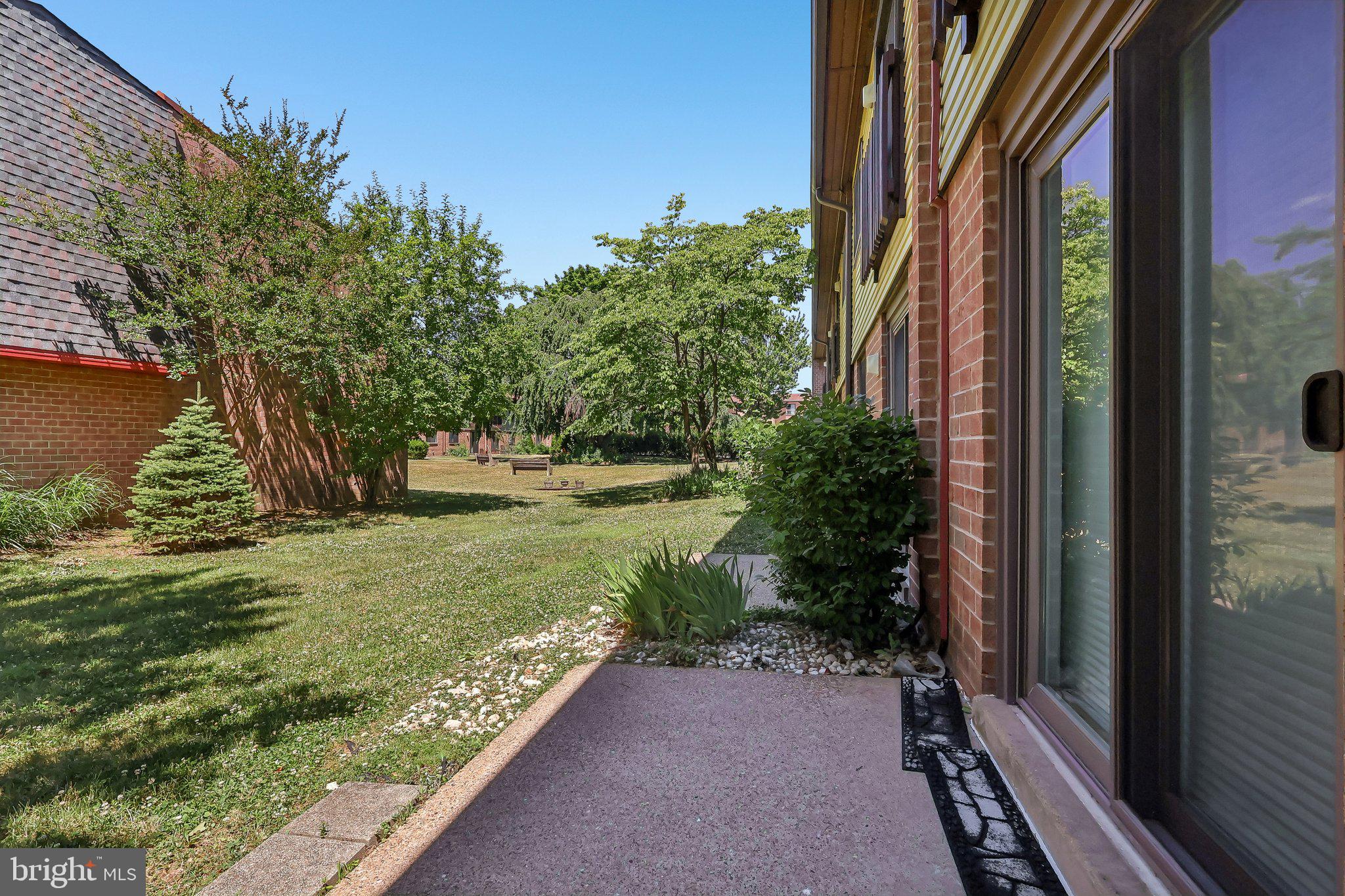 DELAIRE LANDING - Residential