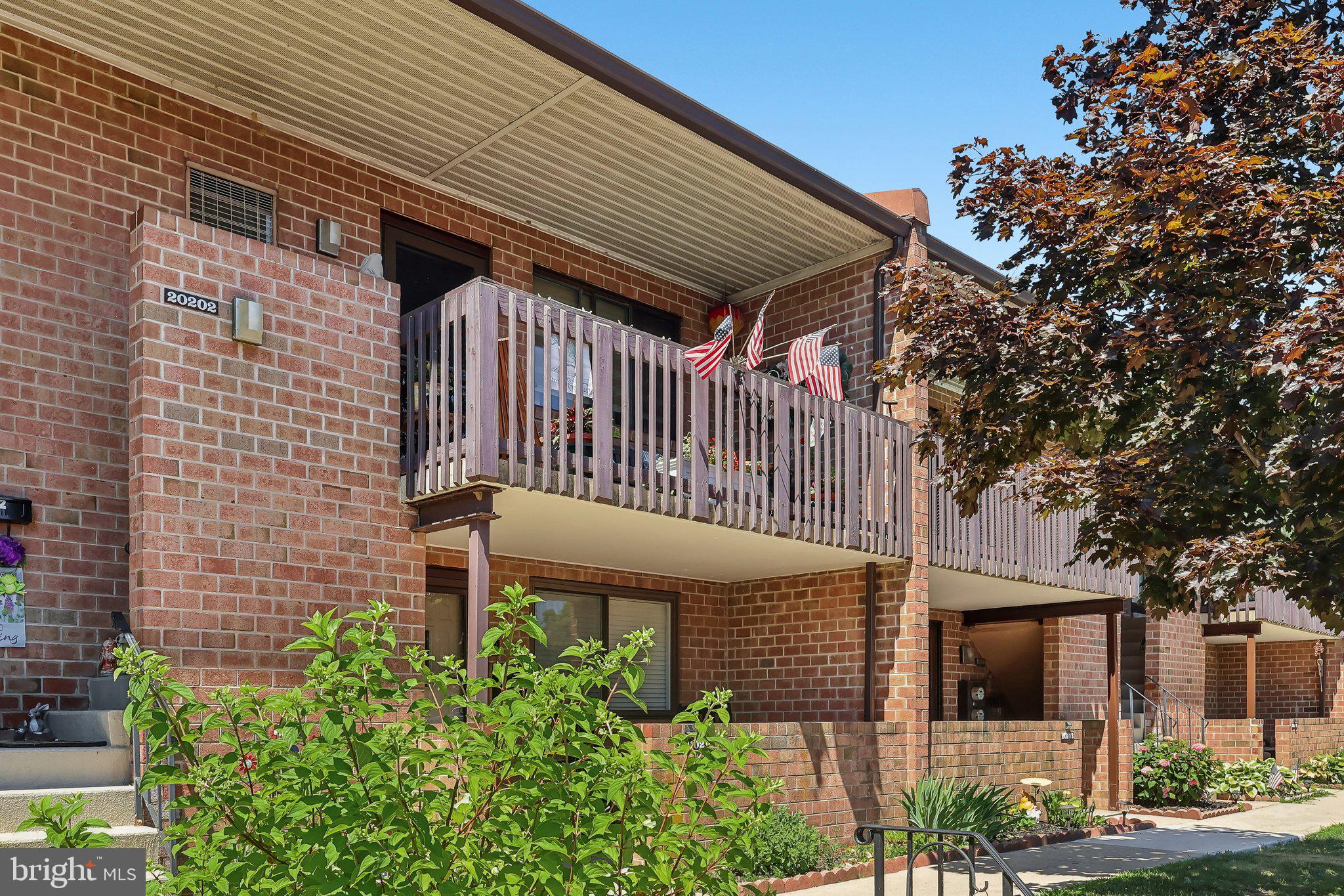 DELAIRE LANDING - Residential