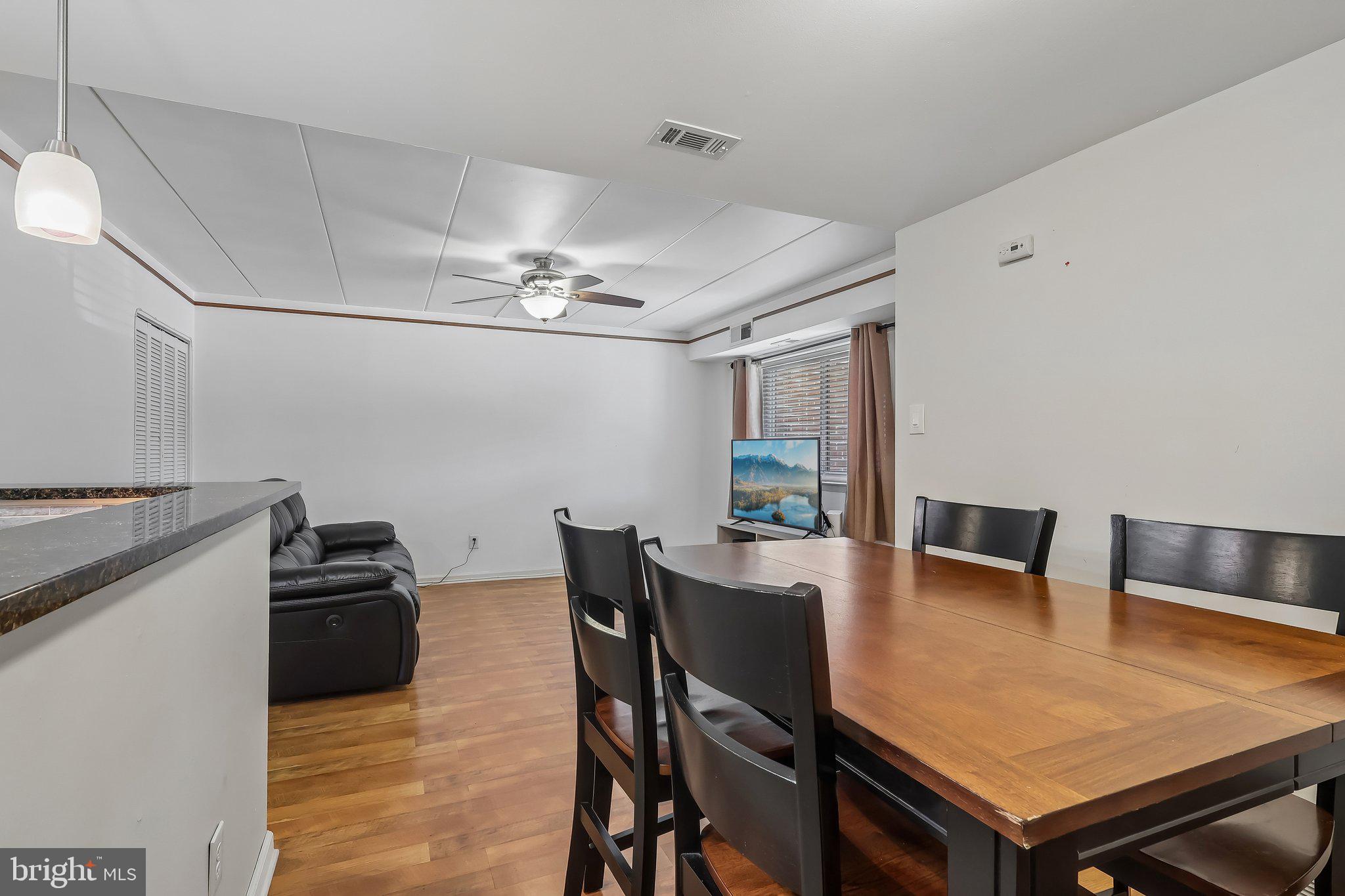 DELAIRE LANDING - Residential