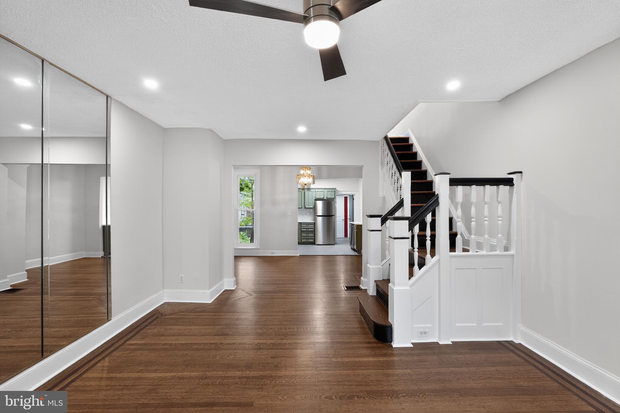 COBBS CREEK - Residential