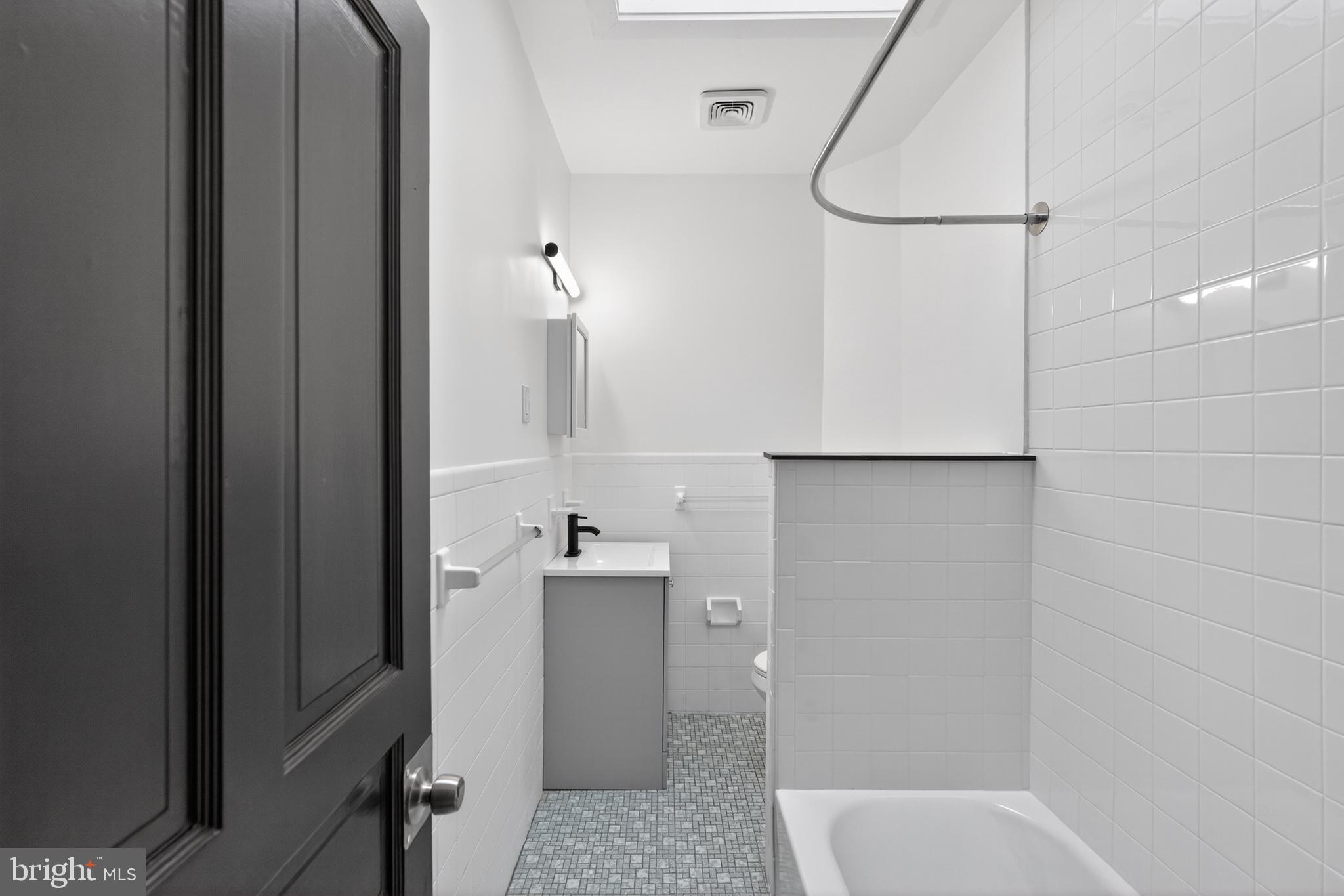 COBBS CREEK - Residential