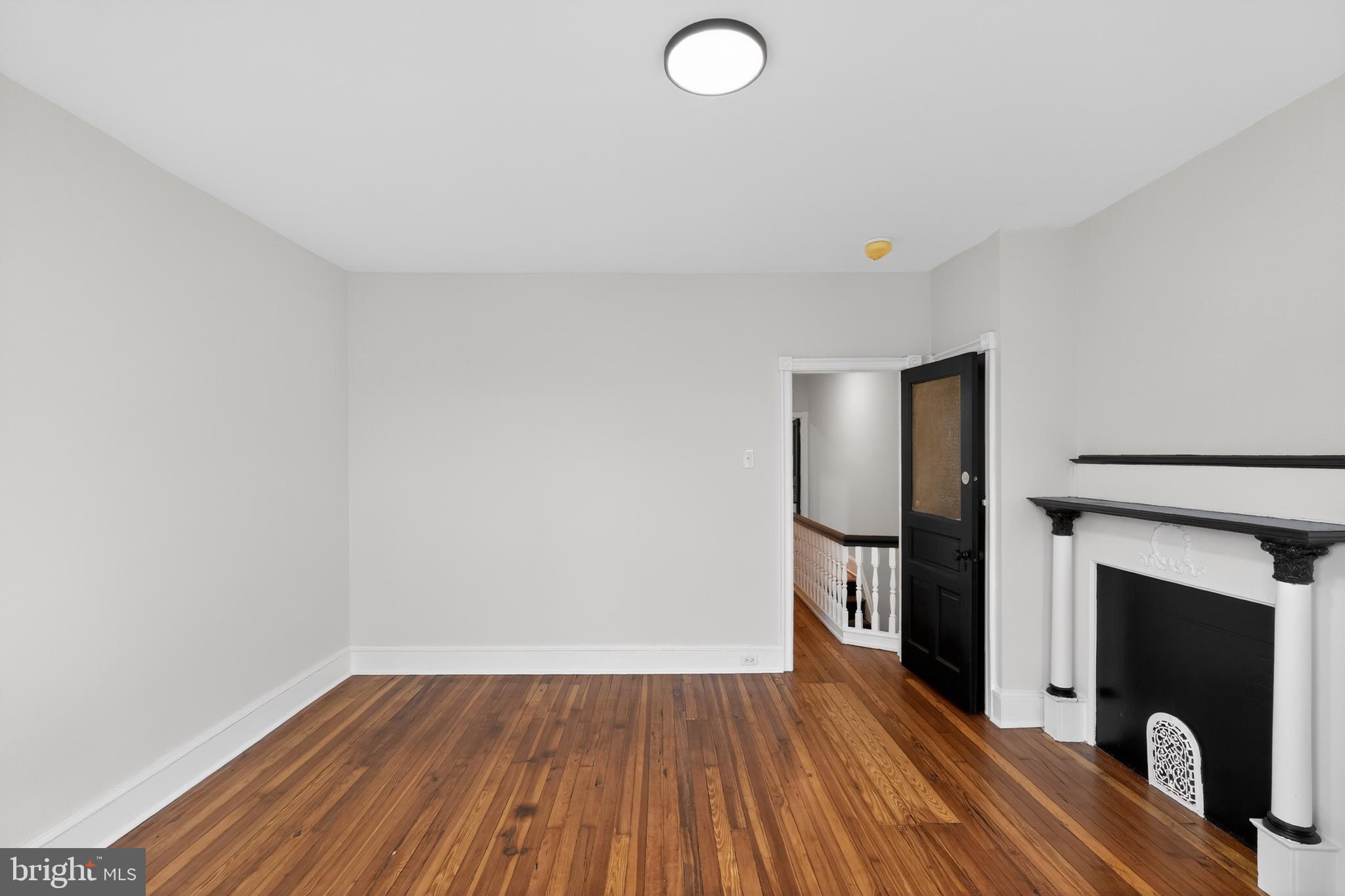 COBBS CREEK - Residential