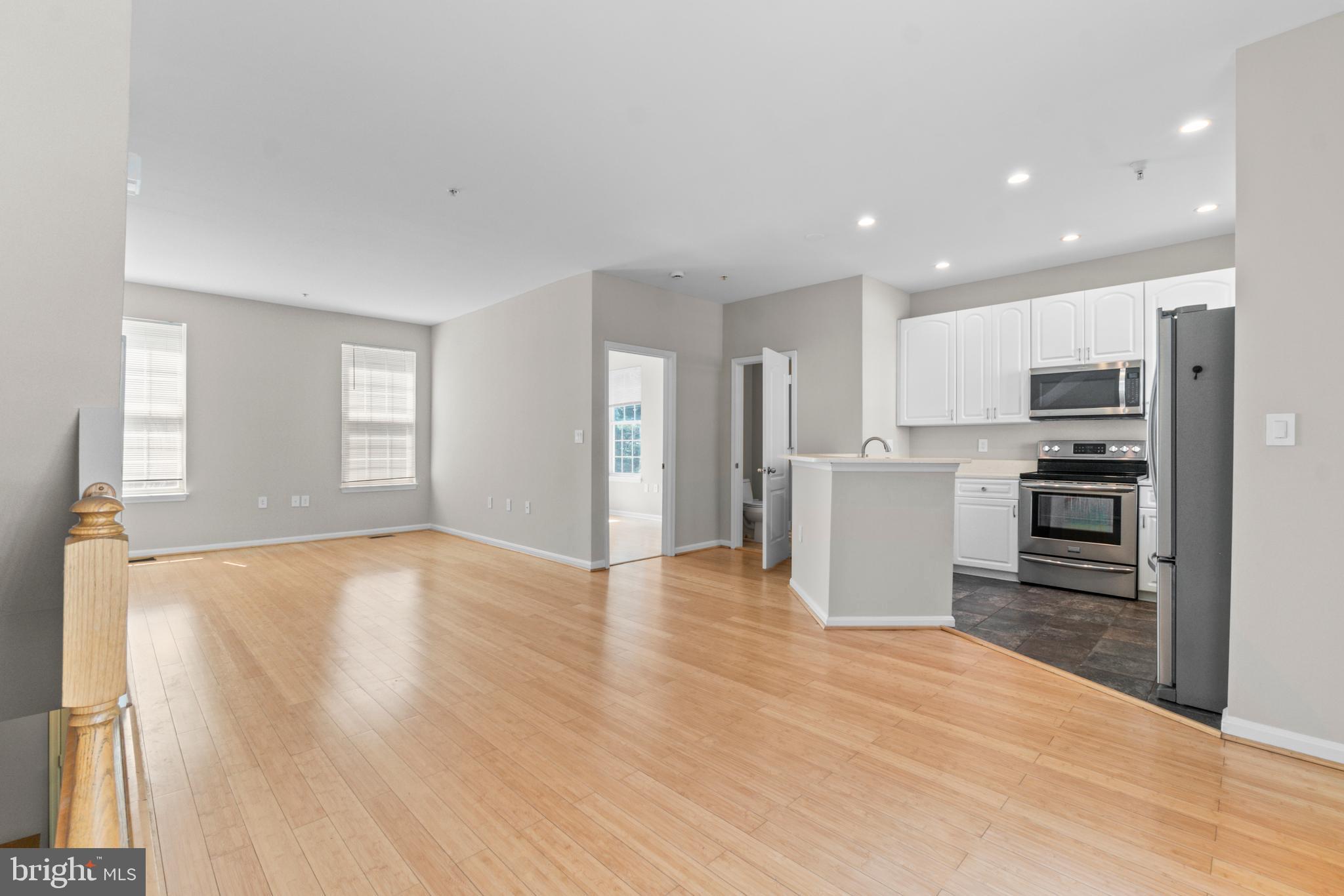 HIGH VIEW AT HUNT VALLEY - Residential