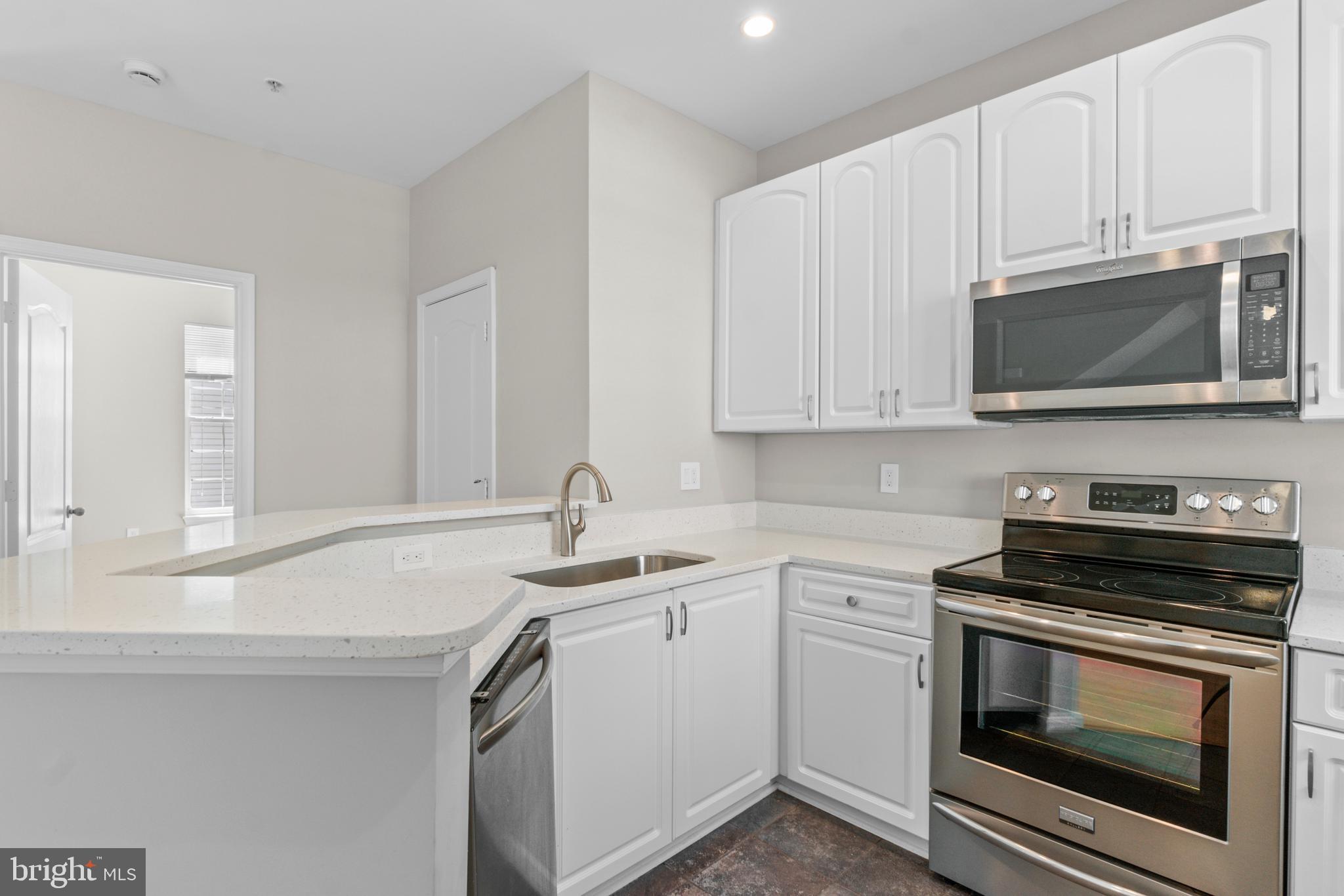 HIGH VIEW AT HUNT VALLEY - Residential