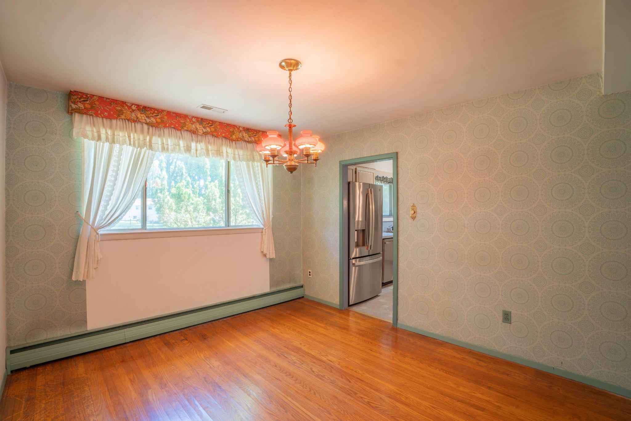 HILLWOOD TERR - Residential