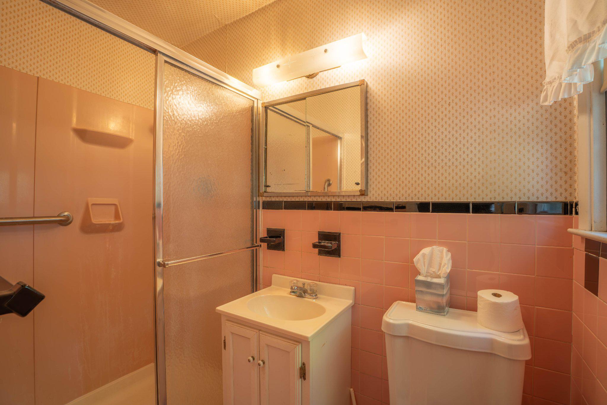 HILLWOOD TERR - Residential