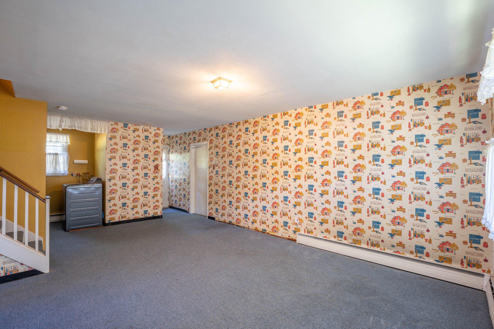 HILLWOOD TERR - Residential