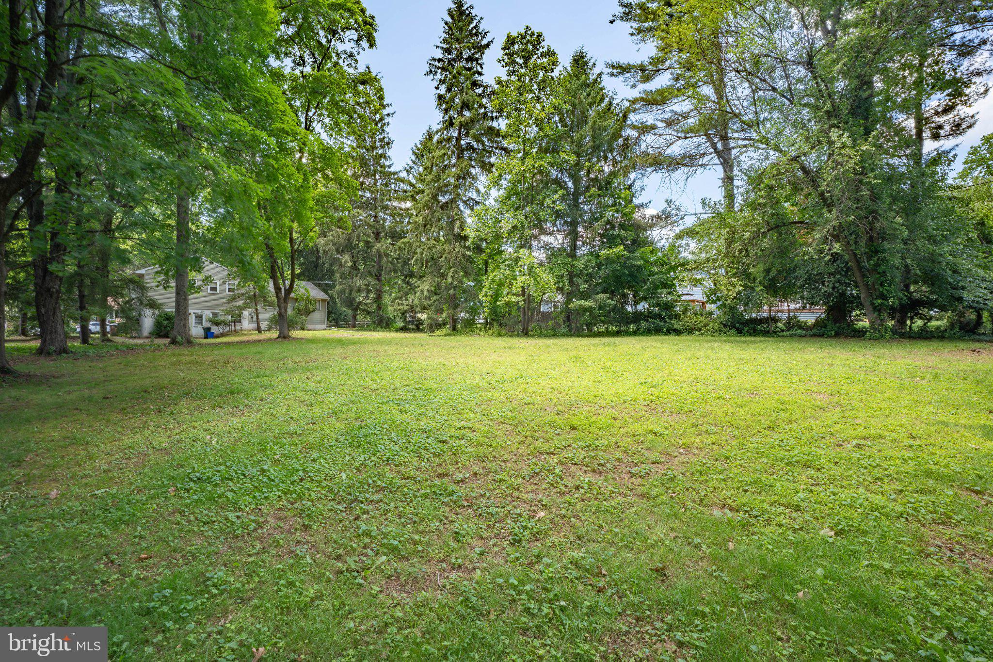 HILLWOOD TERR - Residential