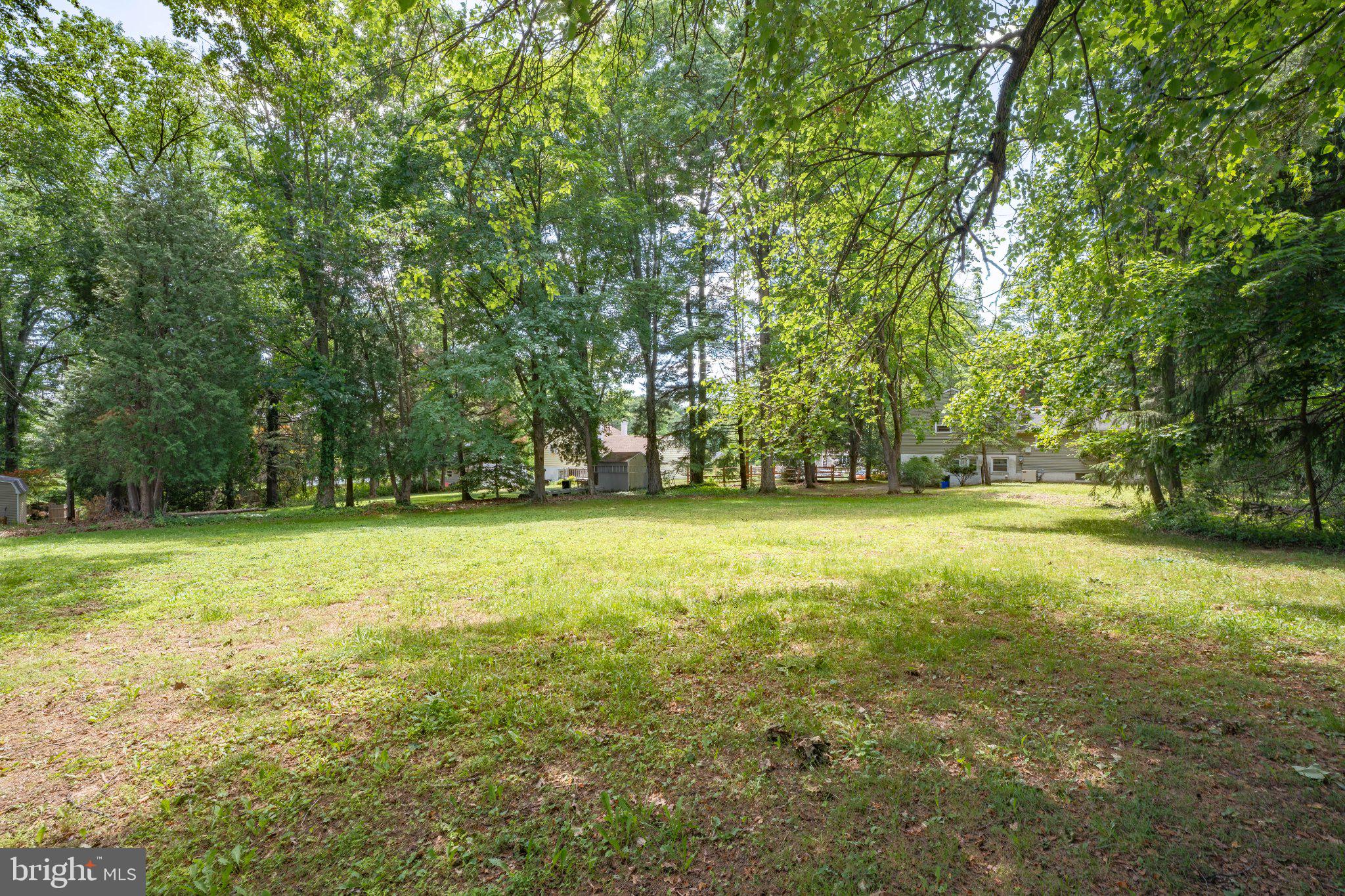 HILLWOOD TERR - Residential