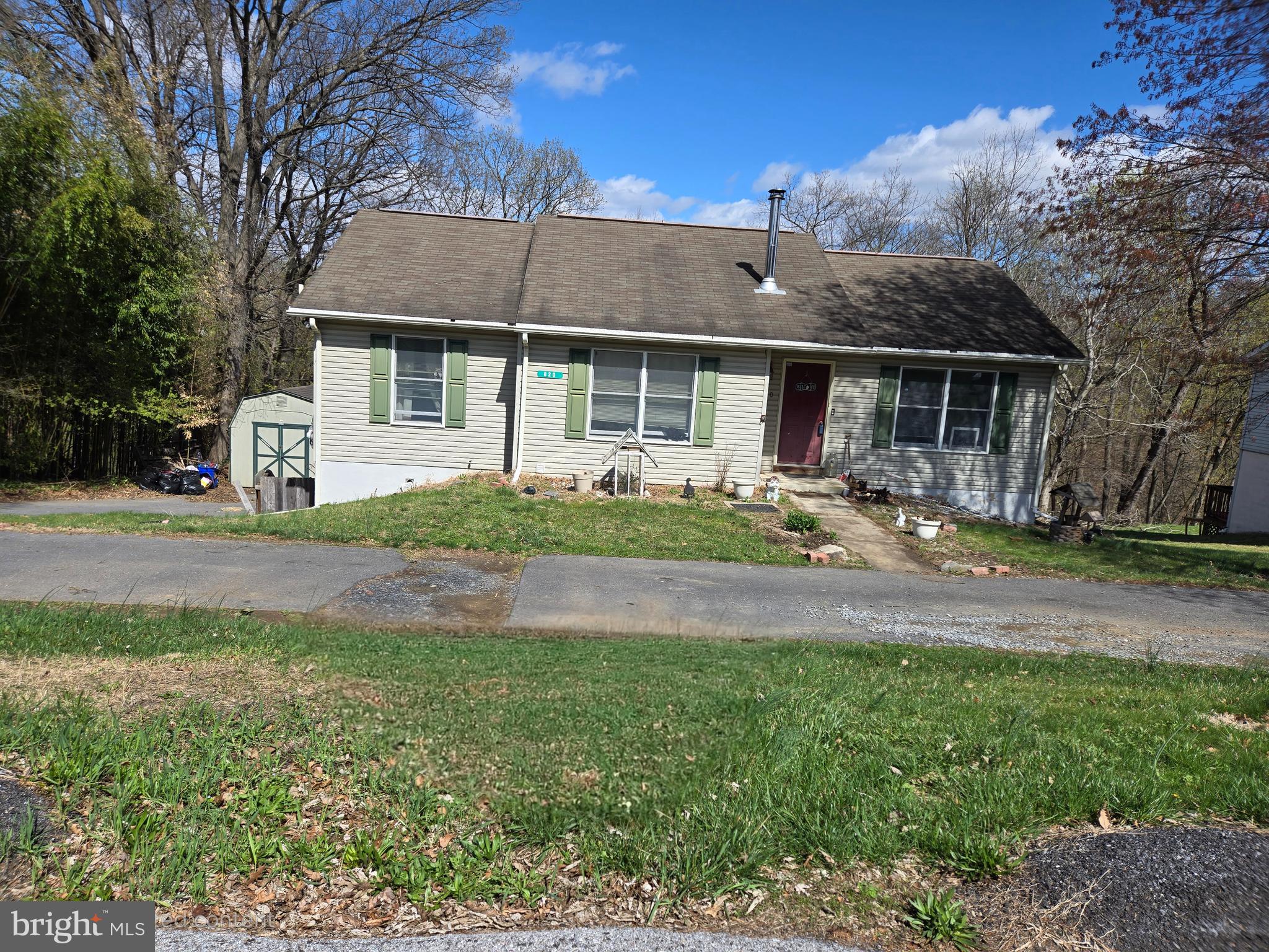 Very Nice 3 bedroom, 2.5 bath ranch with finished walkout lower level.  First level features primary bedroom with attached bath and nice walk-in closet, two additional bedrooms, living room/dining room combo with cathedral ceiling and access to the deck, spacious kitchen with an island and pantry.  Lower level includes finished family room with a walk-in closet, possible 4th bedroom, small office, laundry and 1/2 bath.  Finally, a nice storage area and access to the one car garage complete this level.  This home sits on .49 acre lot.  Convenient location close to major highways, shopping and within walking distance to Adams Ricci Park.  Property being sold "As Is".  Call for your private showing today!