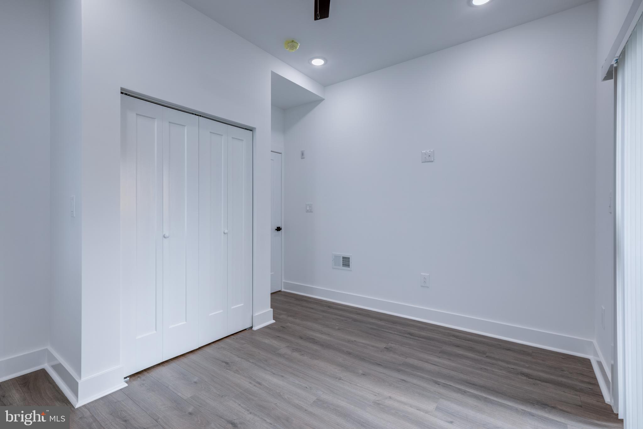 OLDE KENSINGTON - Residential