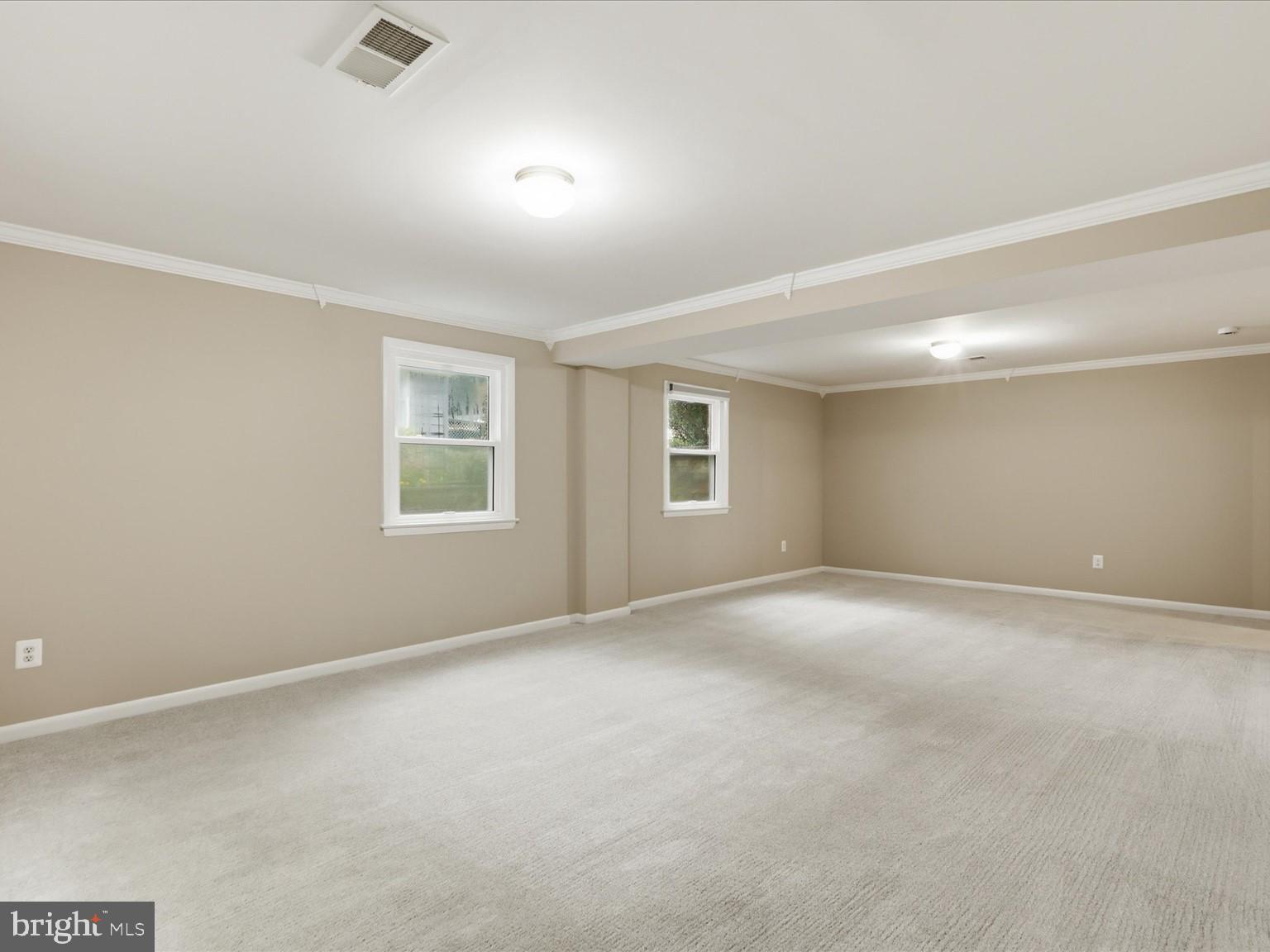 ROLLING VALLEY - Residential