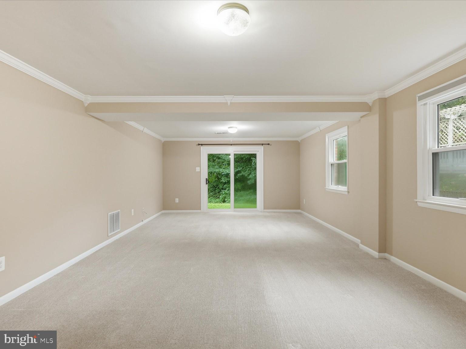 ROLLING VALLEY - Residential