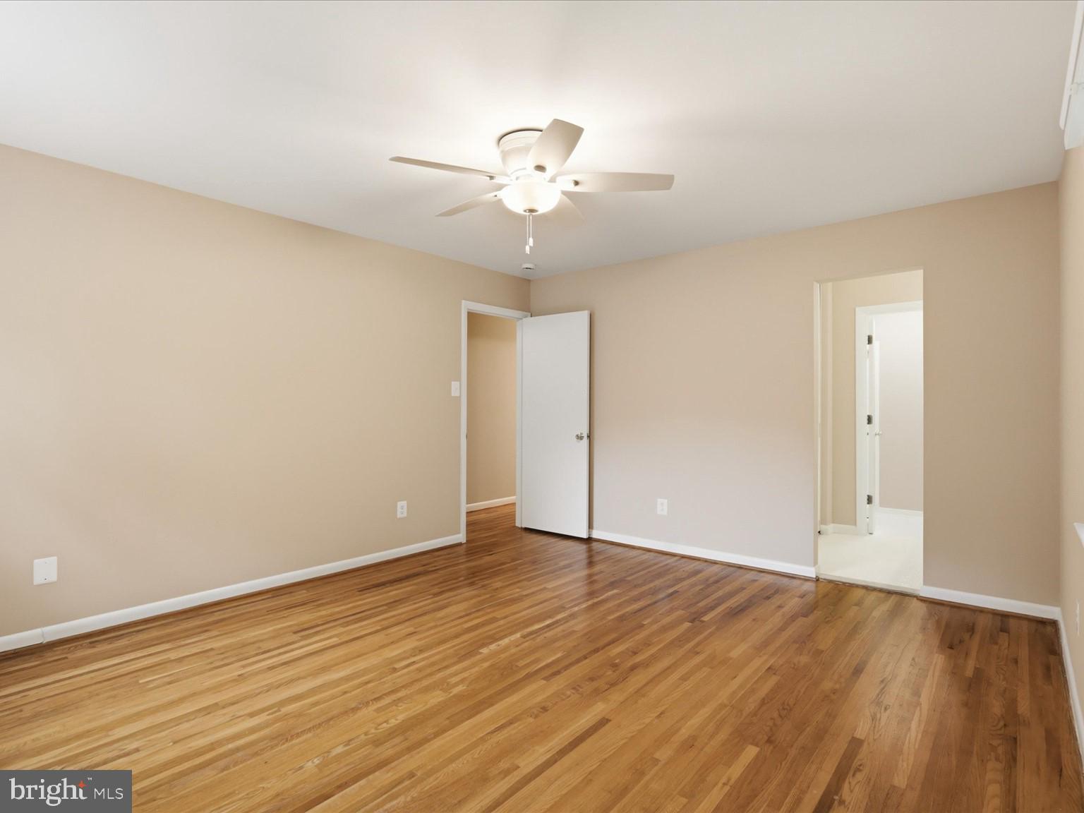 ROLLING VALLEY - Residential