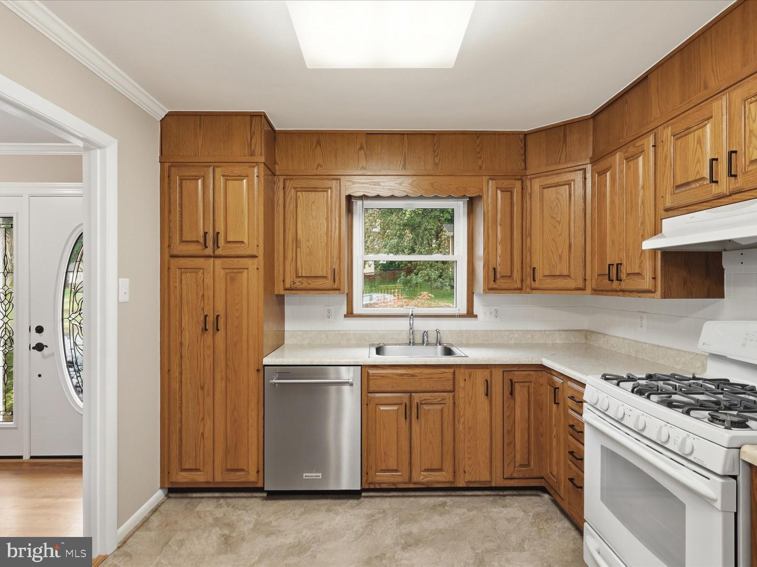 ROLLING VALLEY - Residential