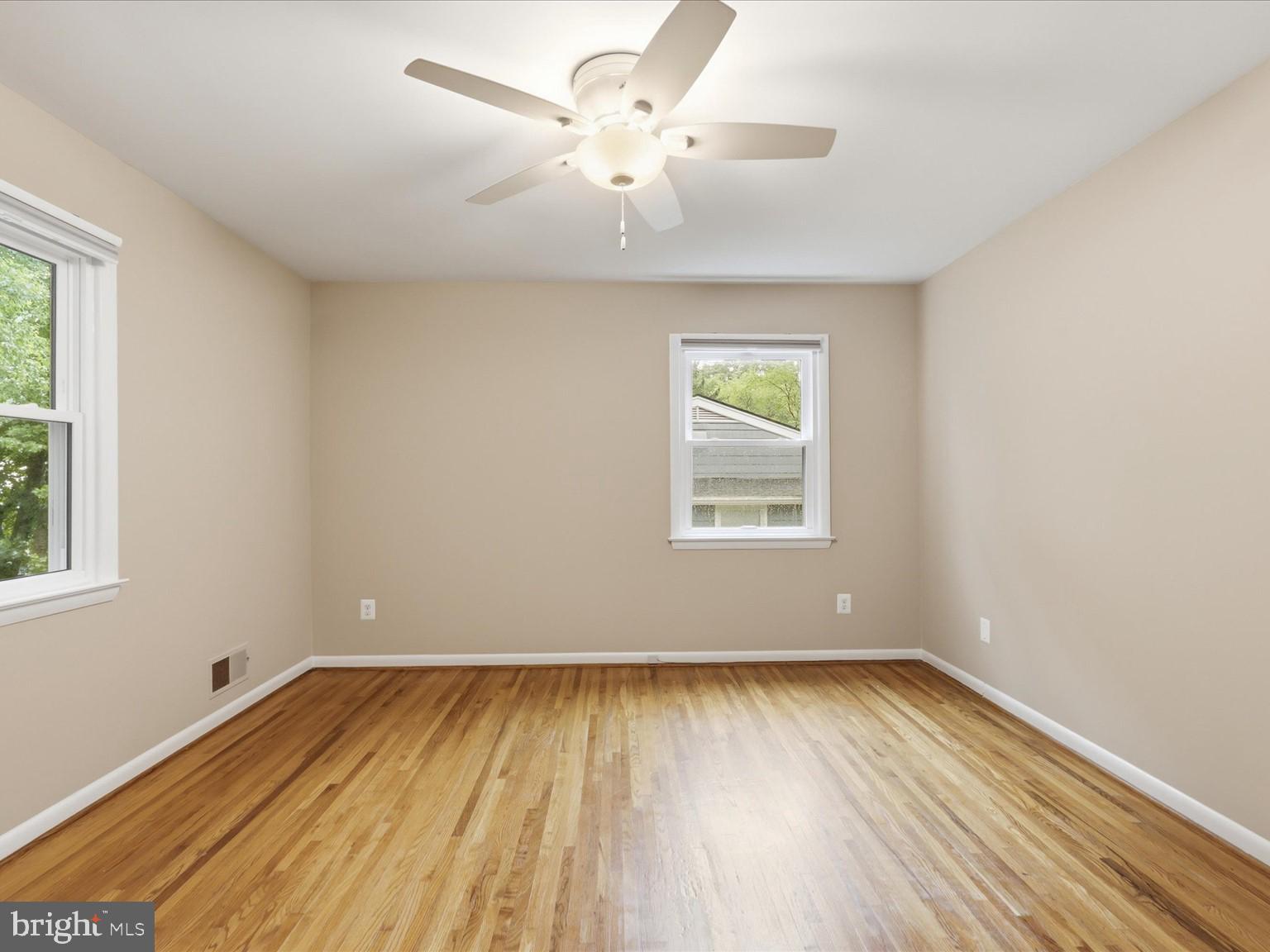 ROLLING VALLEY - Residential