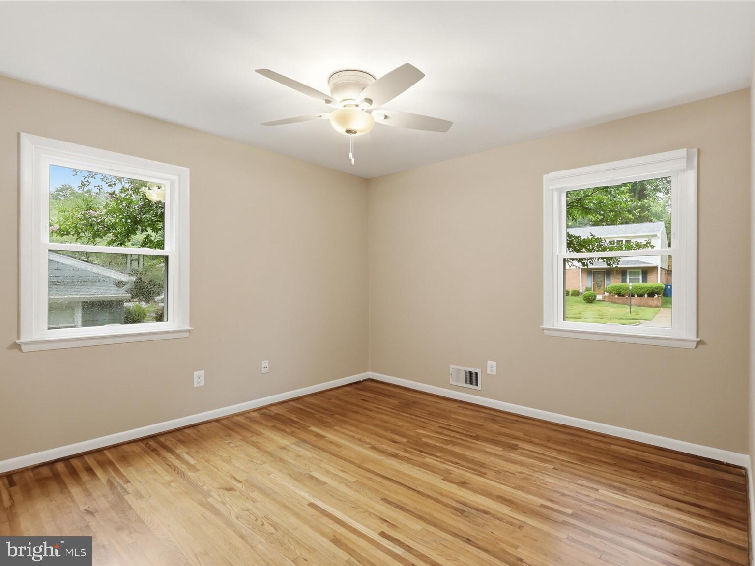 ROLLING VALLEY - Residential