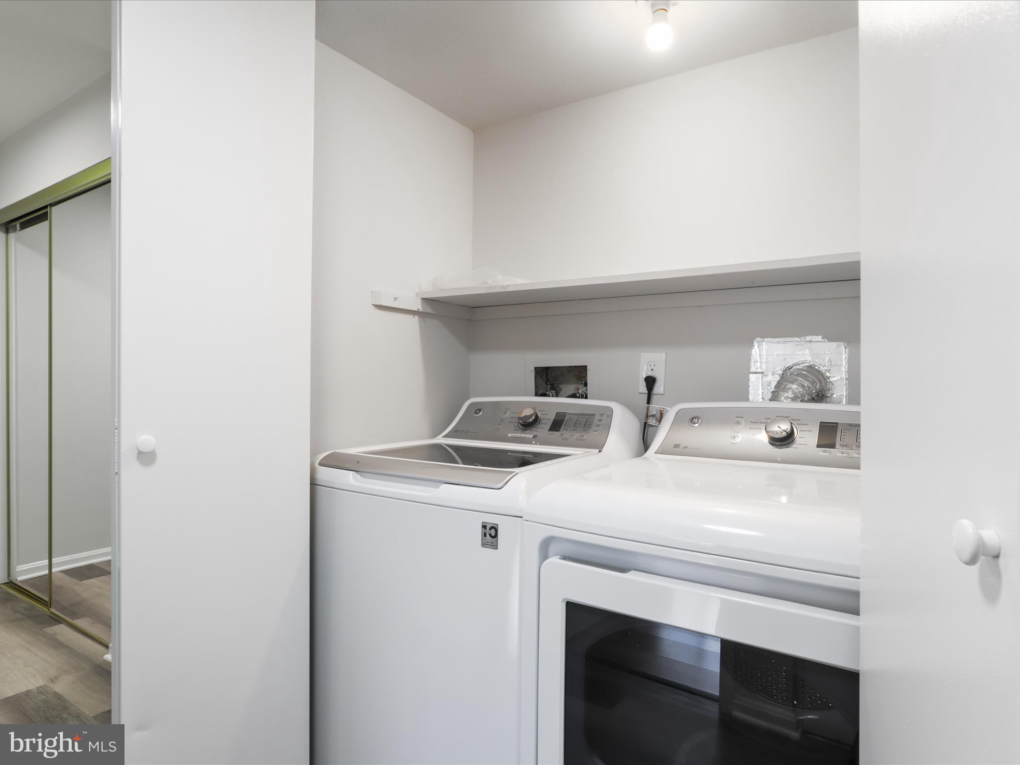 HAWTHORNE VILLAGE - Residential