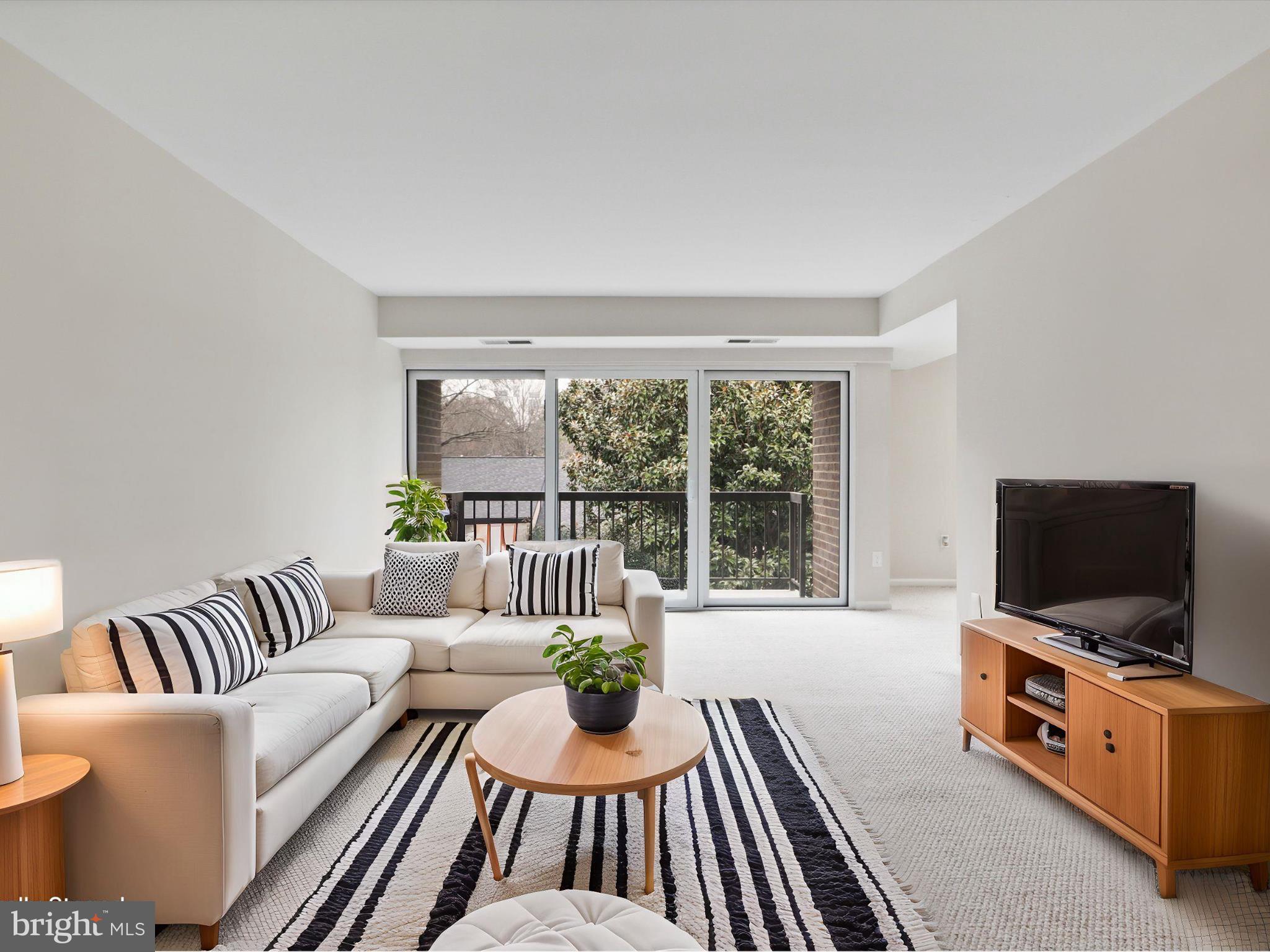 HAWTHORNE VILLAGE - Residential