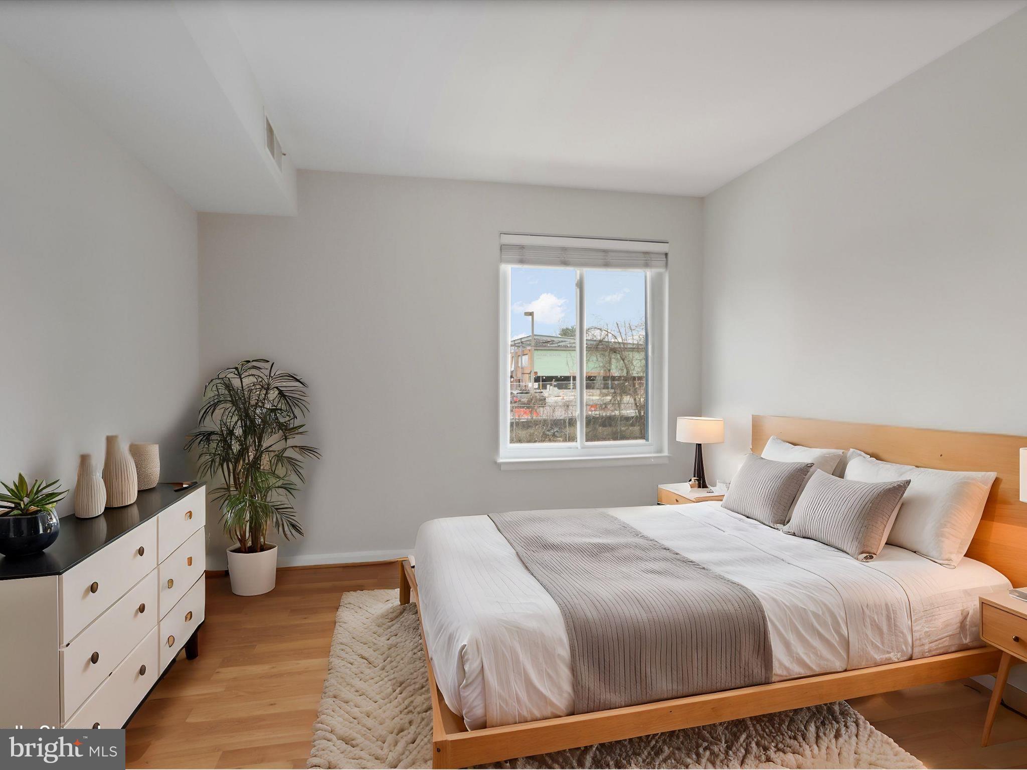 HAWTHORNE VILLAGE - Residential
