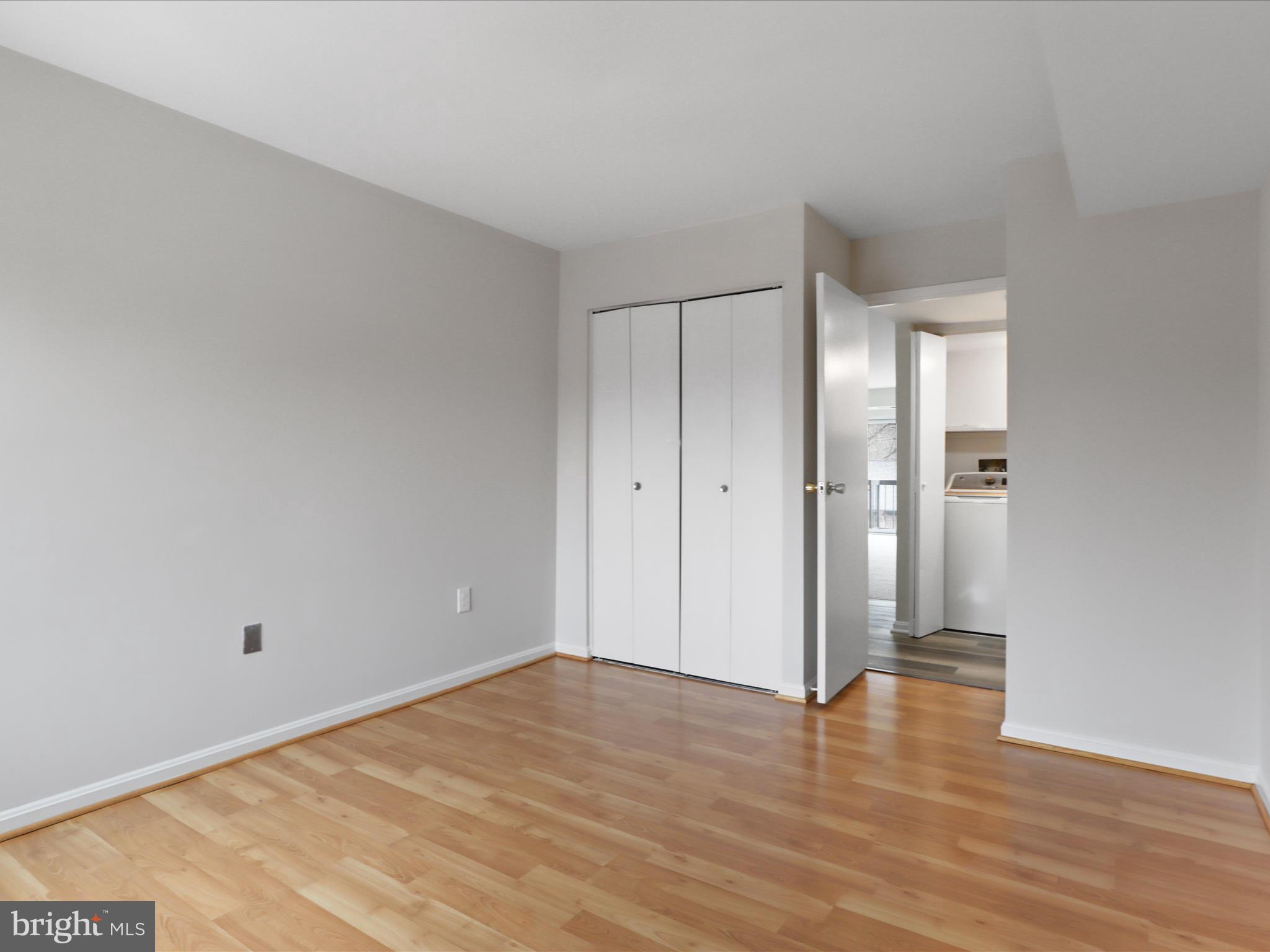 HAWTHORNE VILLAGE - Residential