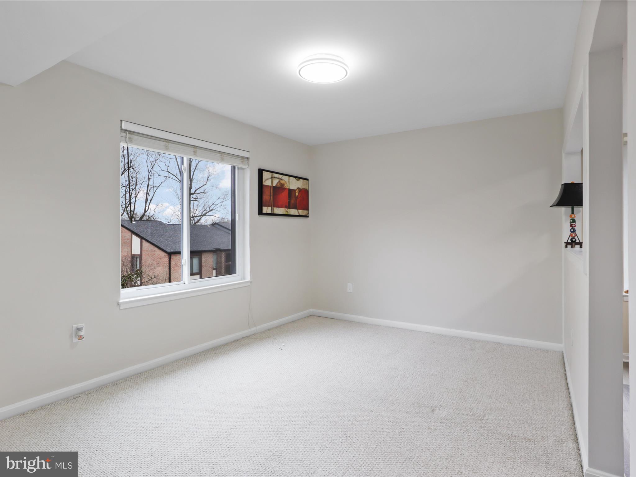 HAWTHORNE VILLAGE - Residential