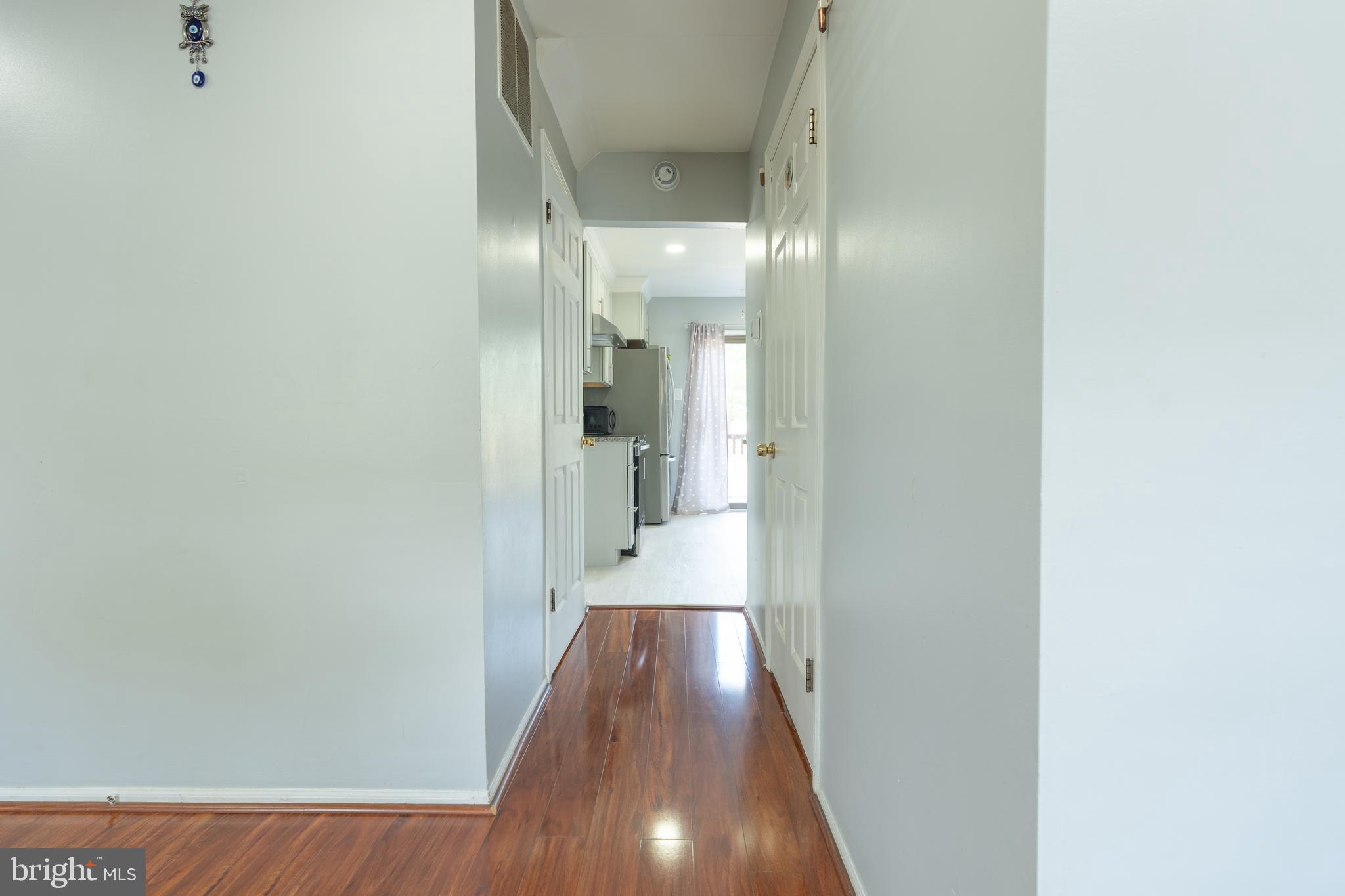 MONTGOMERY GLEN - Residential