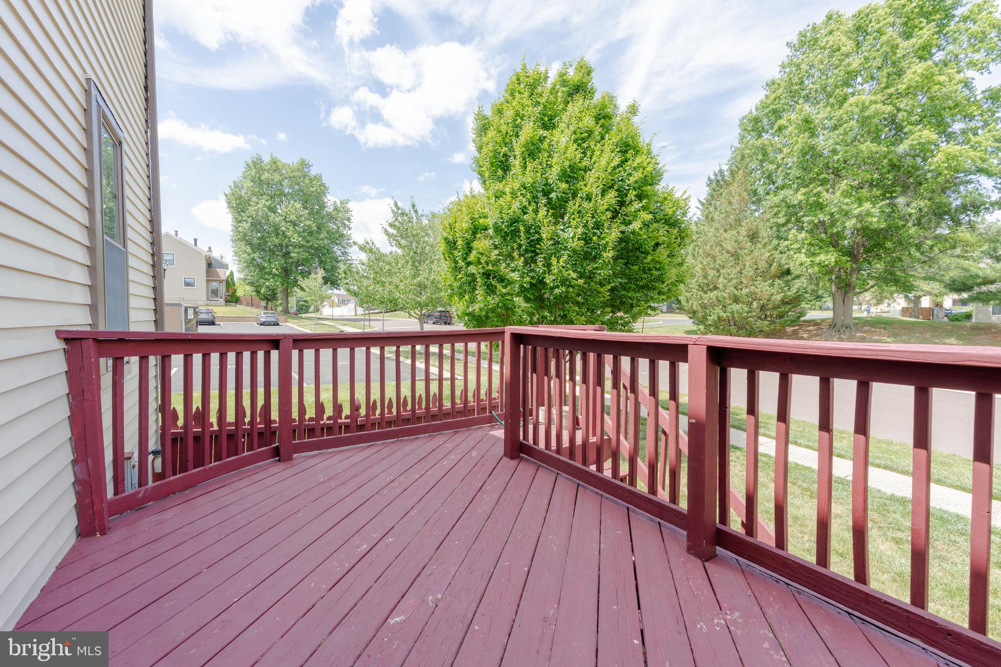 MONTGOMERY GLEN - Residential