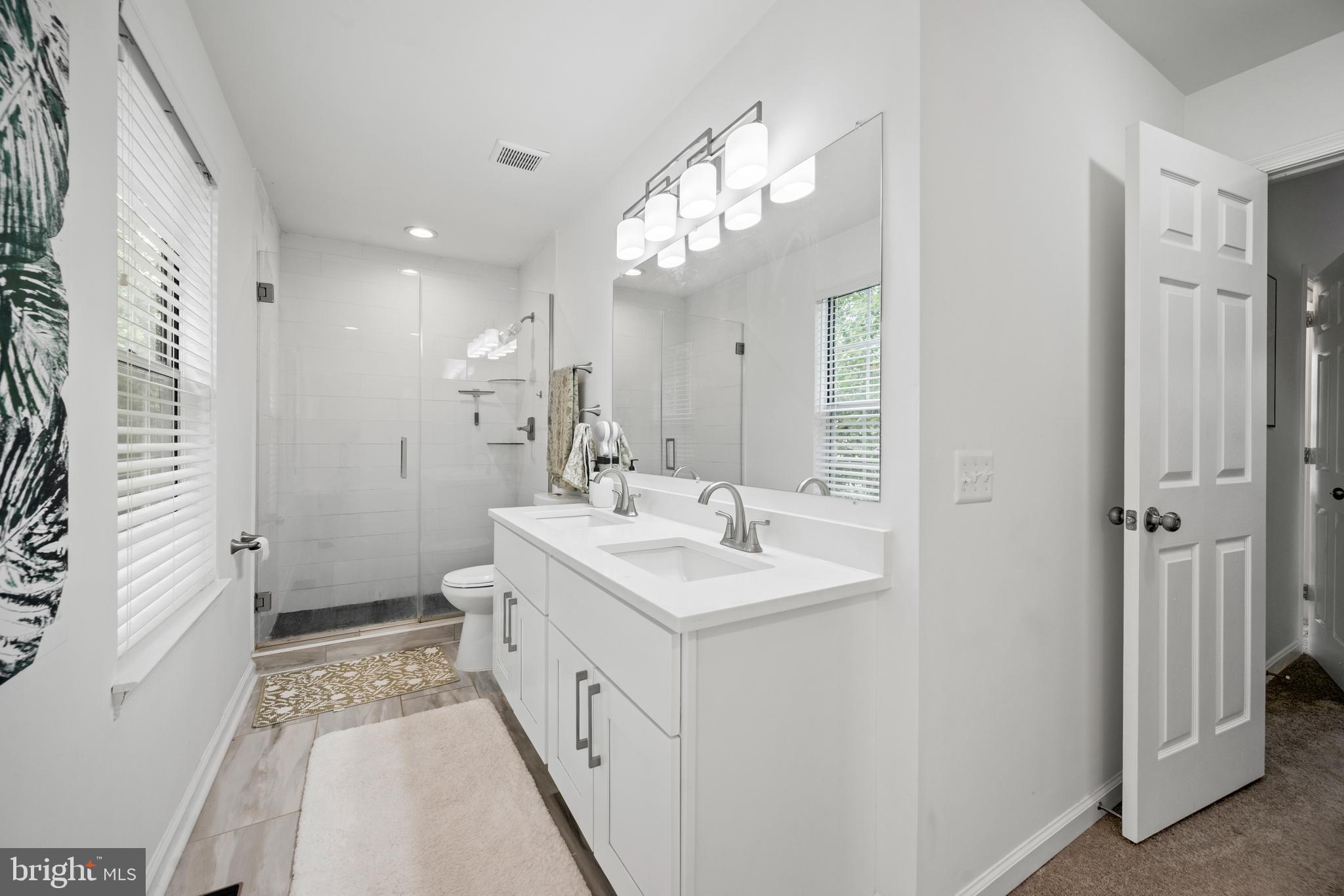 FOX CHASE - Residential