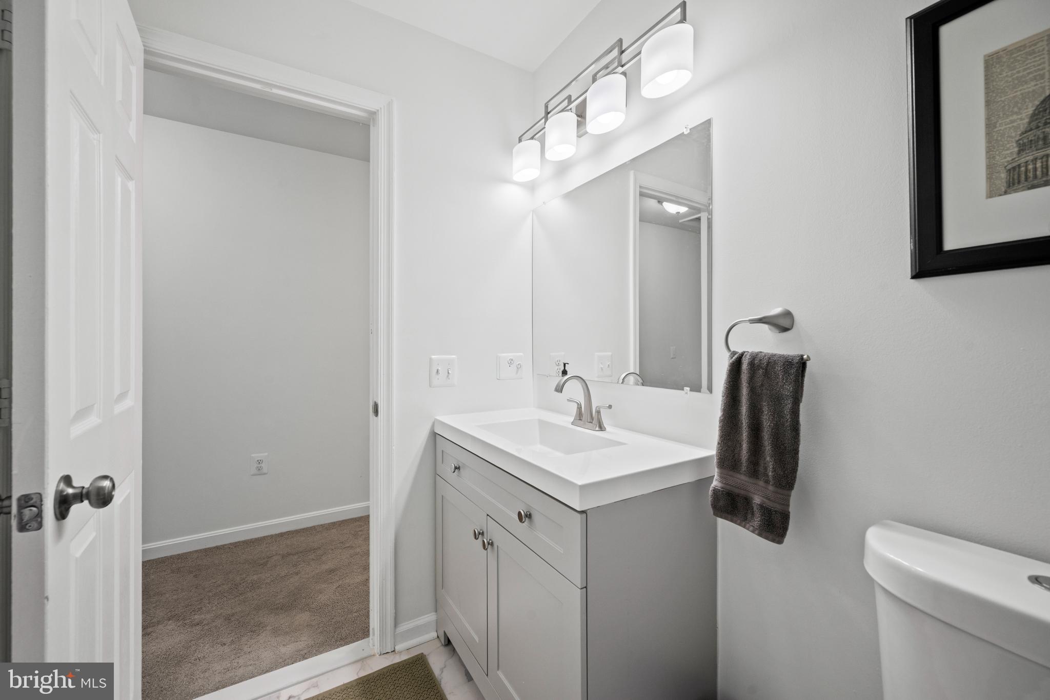 FOX CHASE - Residential