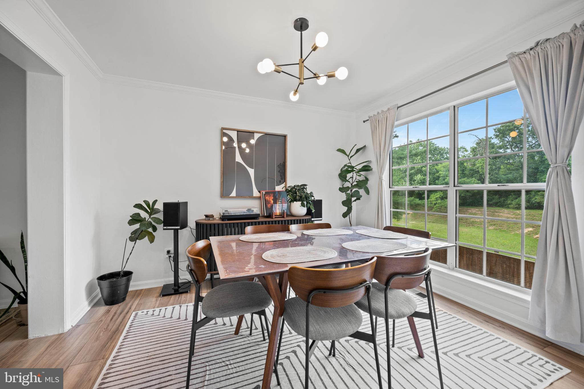 FOX CHASE - Residential