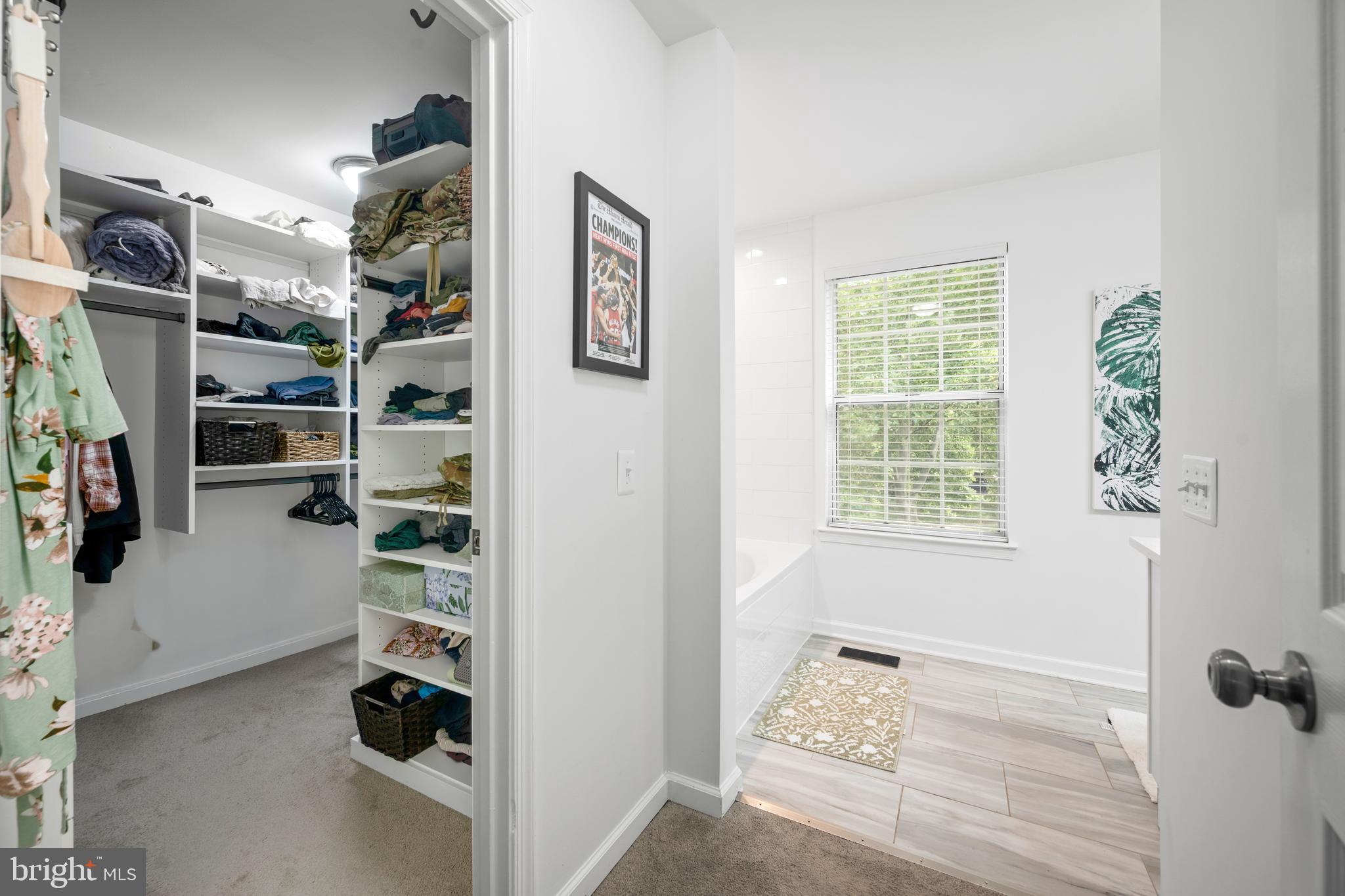 FOX CHASE - Residential