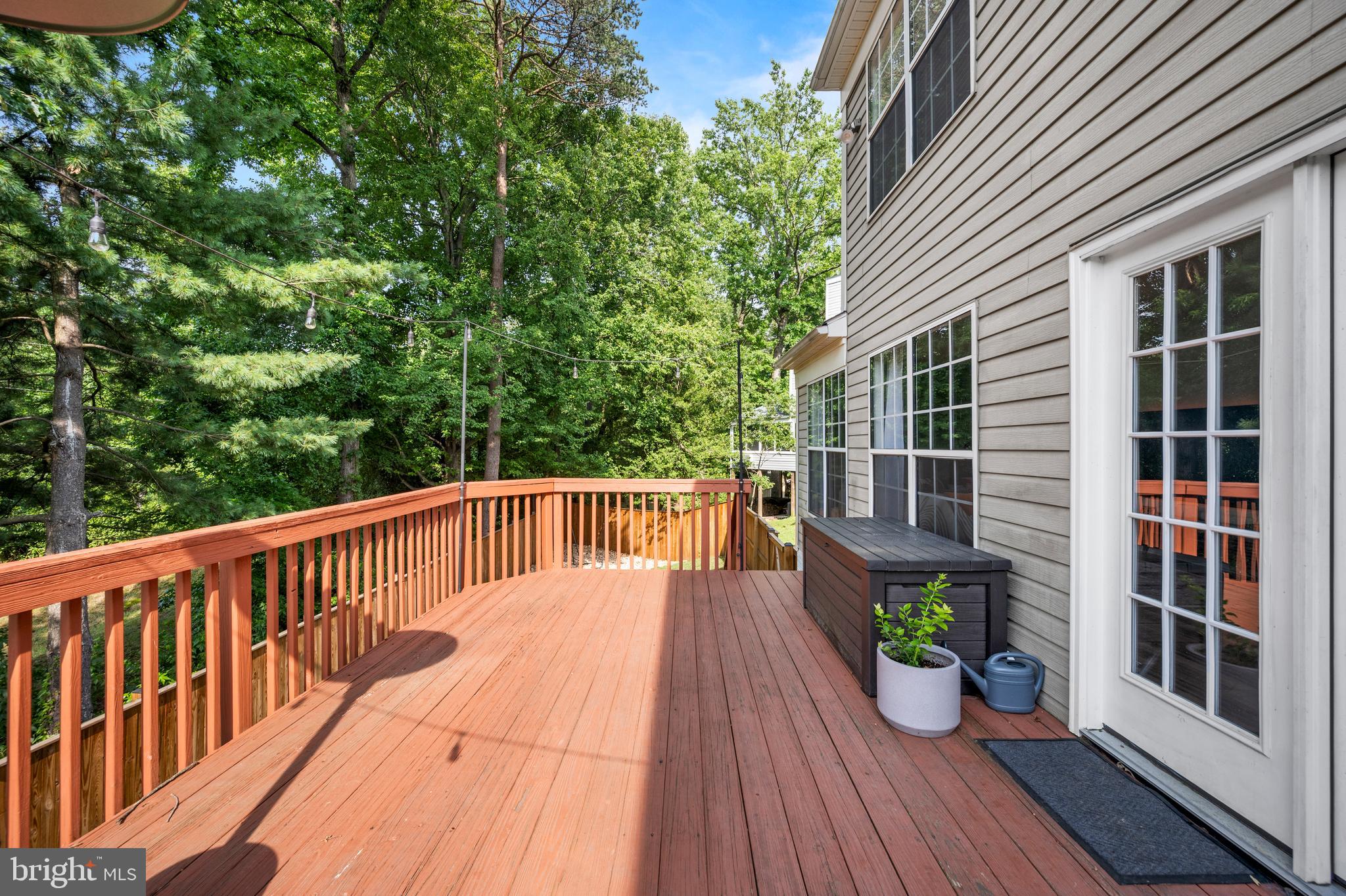FOX CHASE - Residential