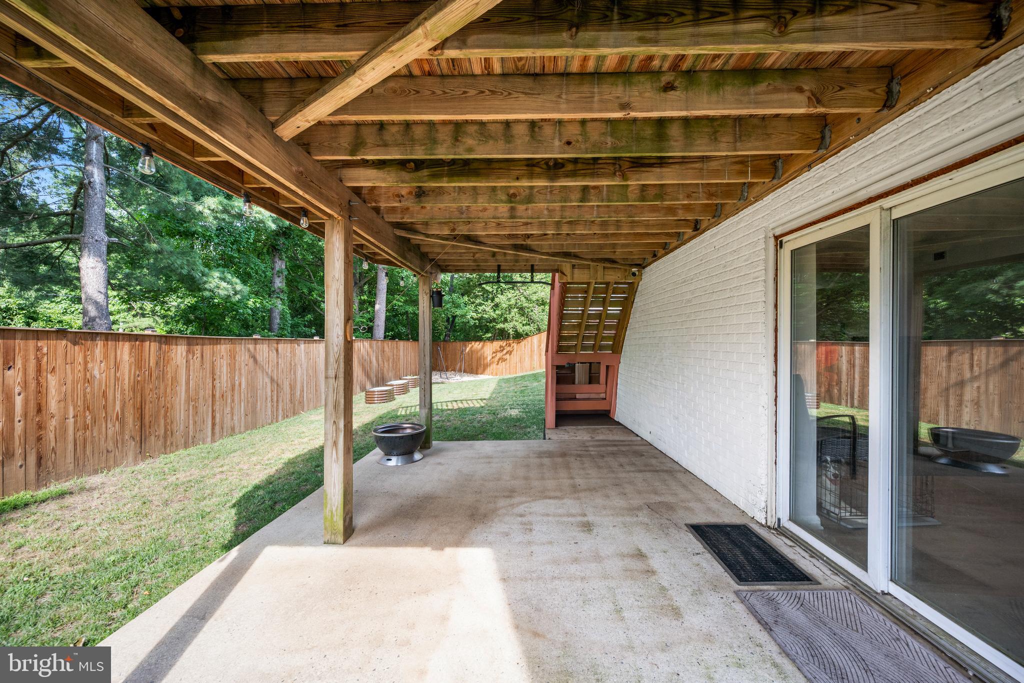FOX CHASE - Residential