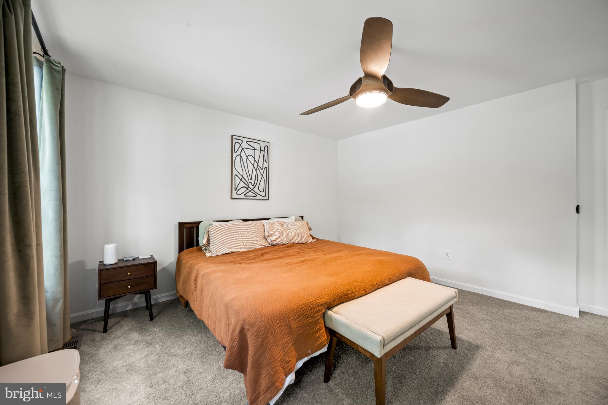 FOX CHASE - Residential