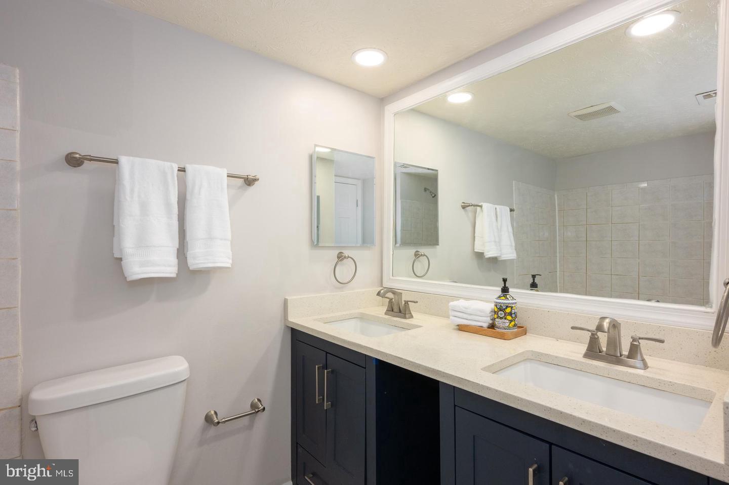 GREENBRIAR CONDO PHASE III - Residential