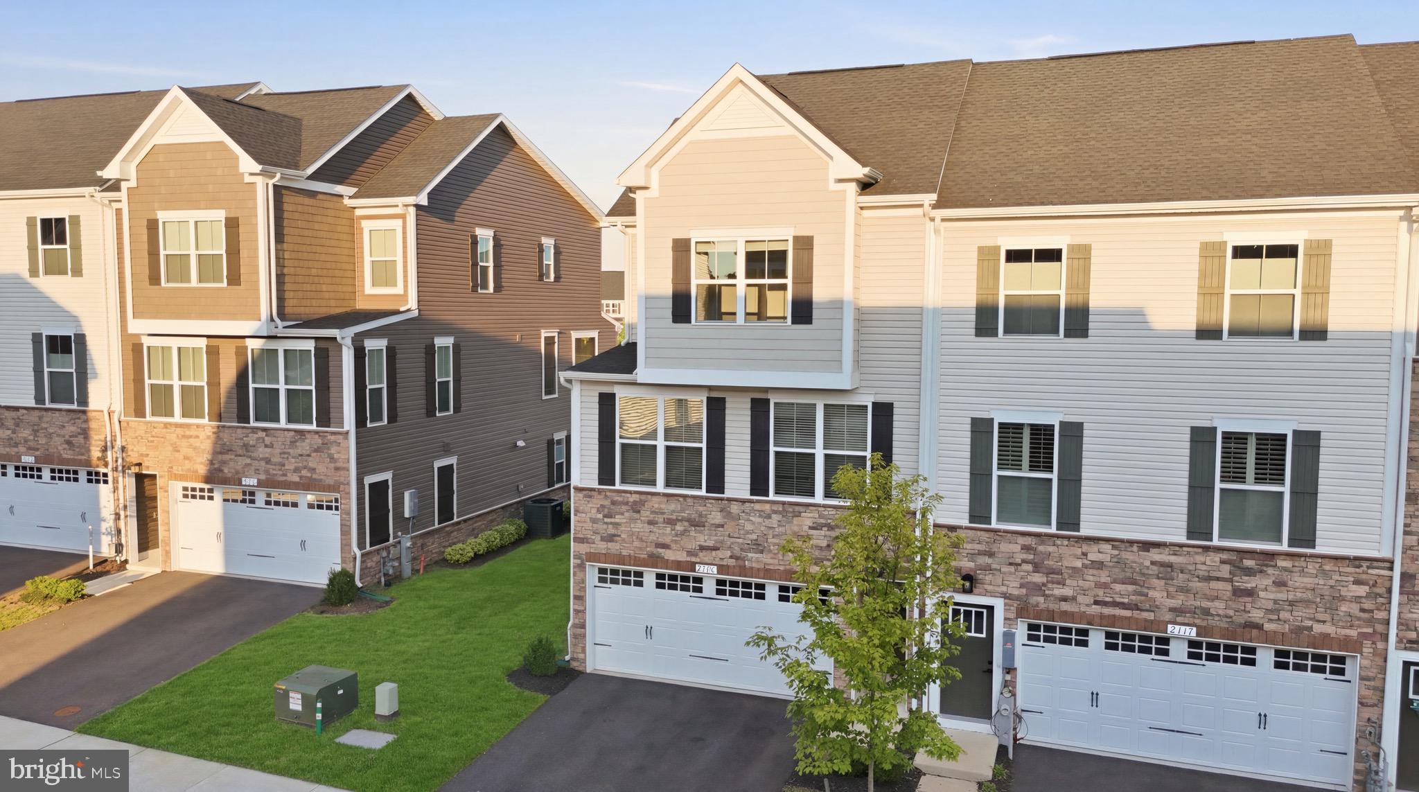 WELLINGTON FARMS - Residential
