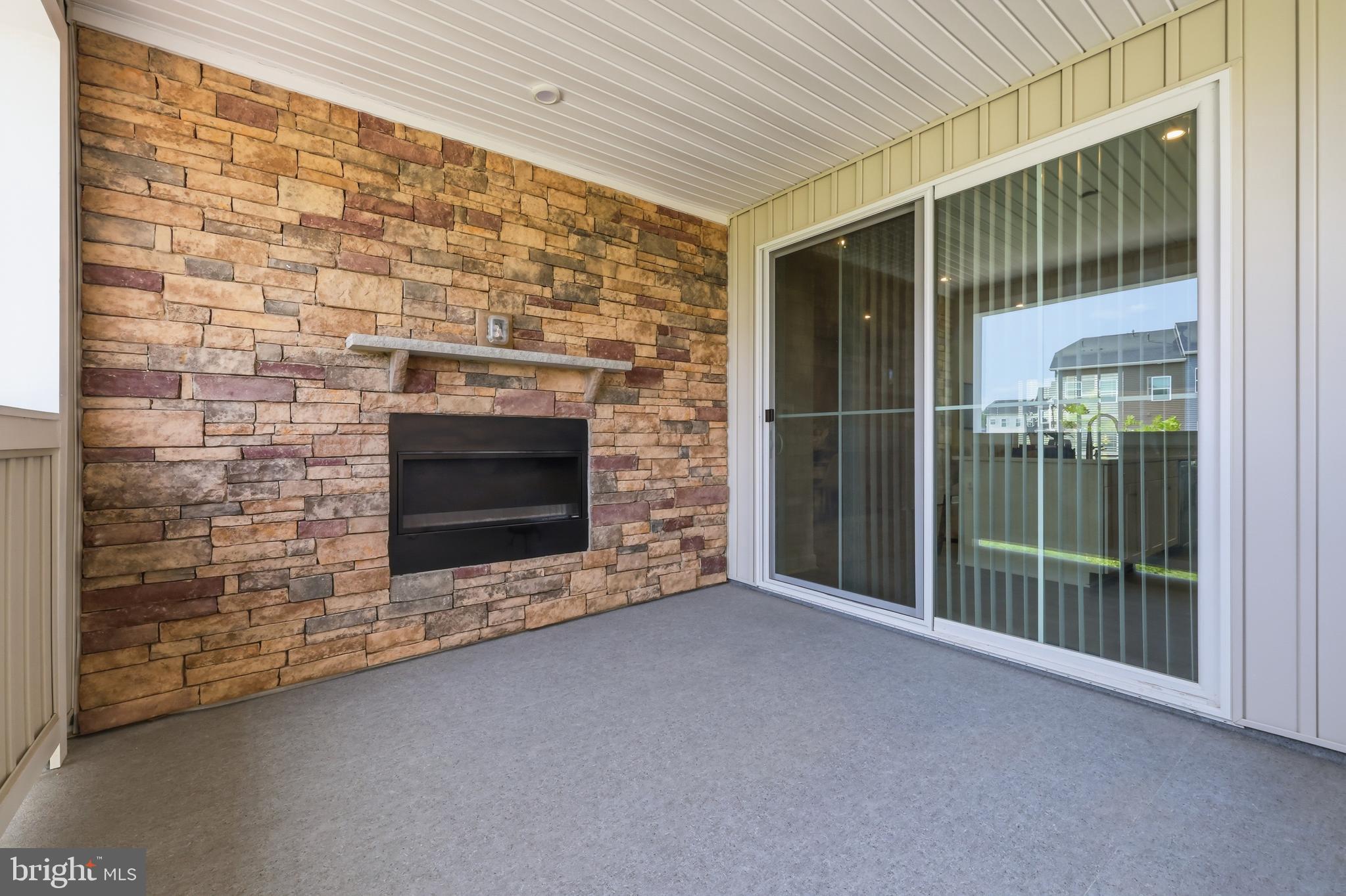 WELLINGTON FARMS - Residential