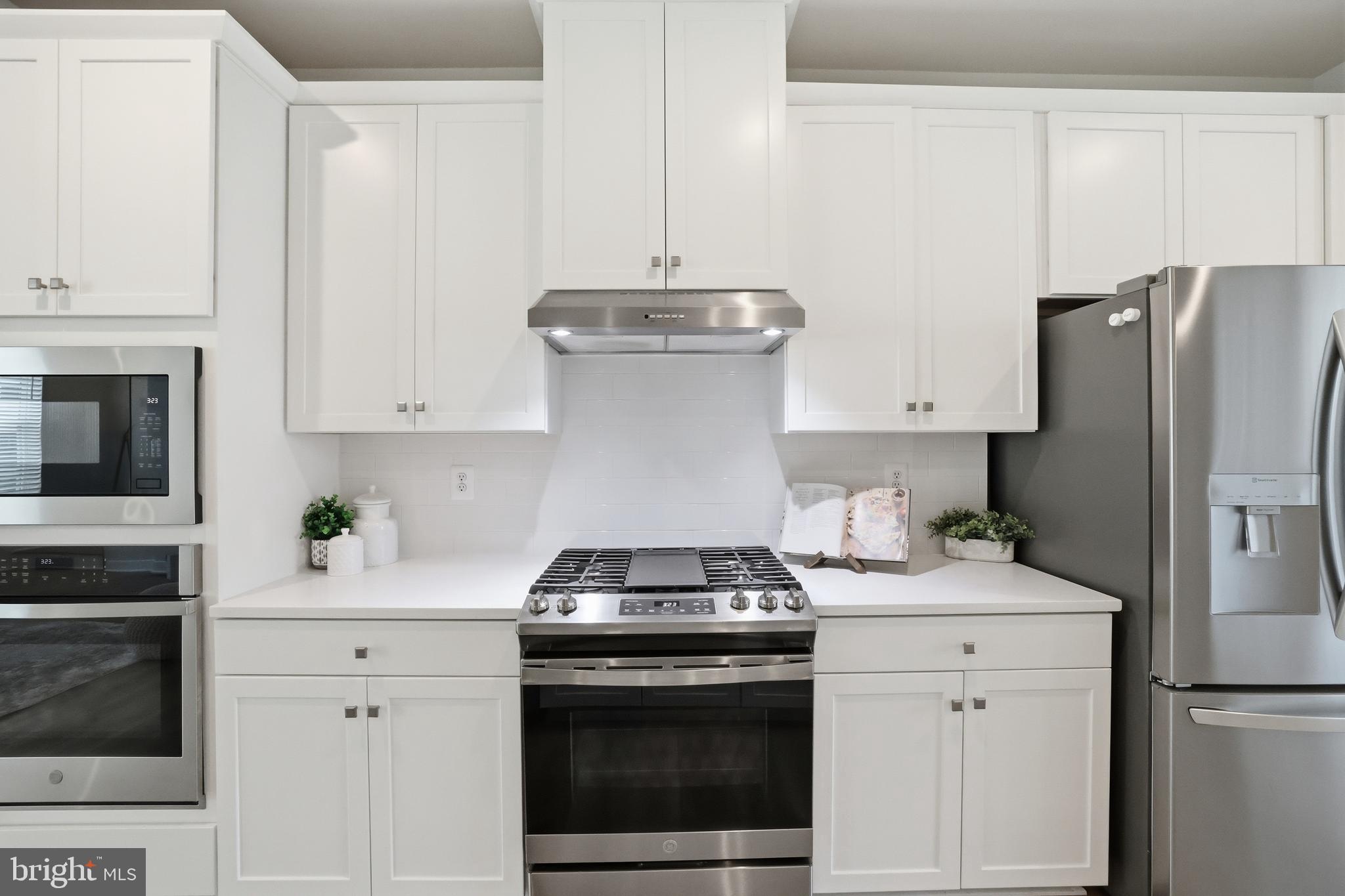WELLINGTON FARMS - Residential