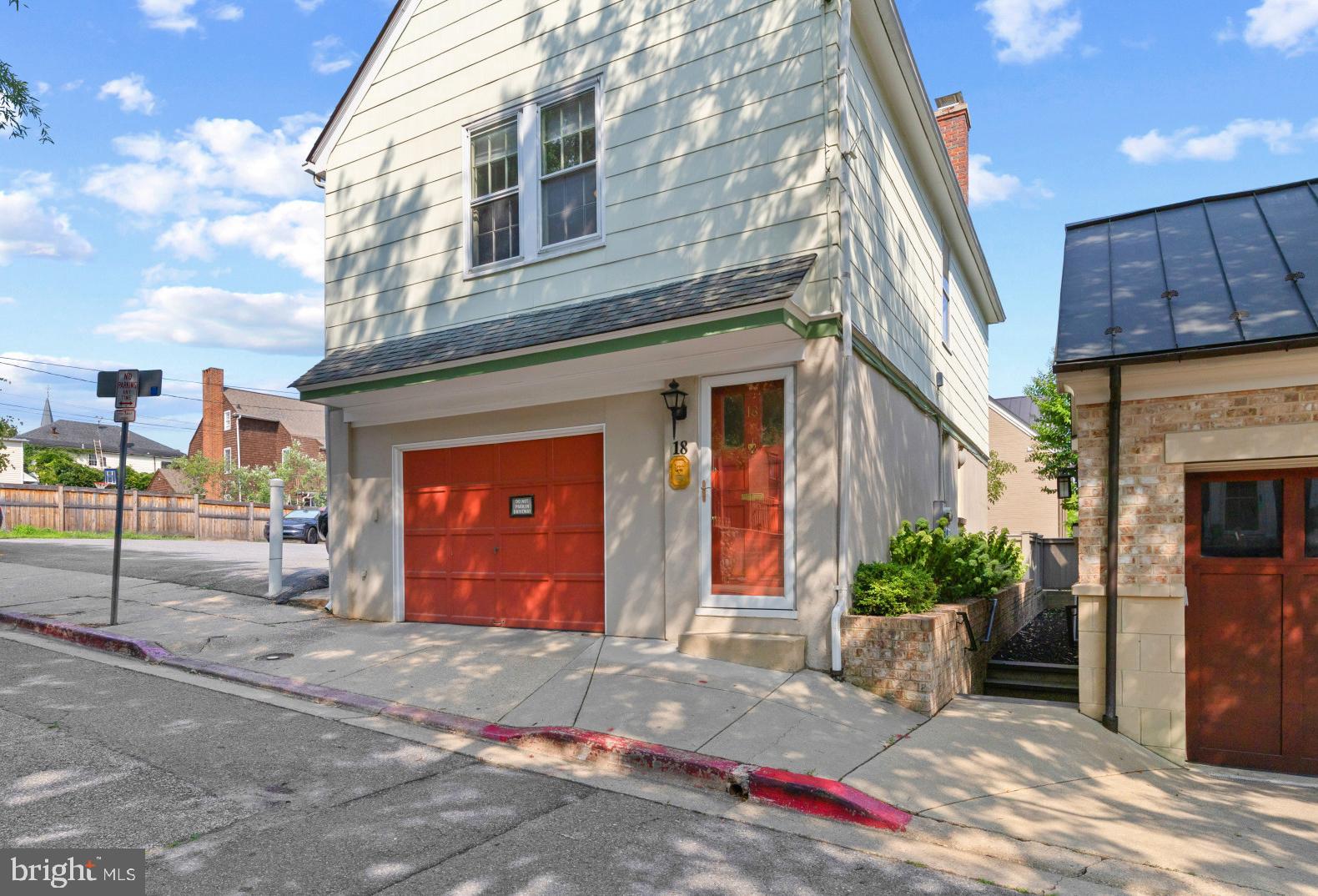 HISTORIC DISTRICT - Residential