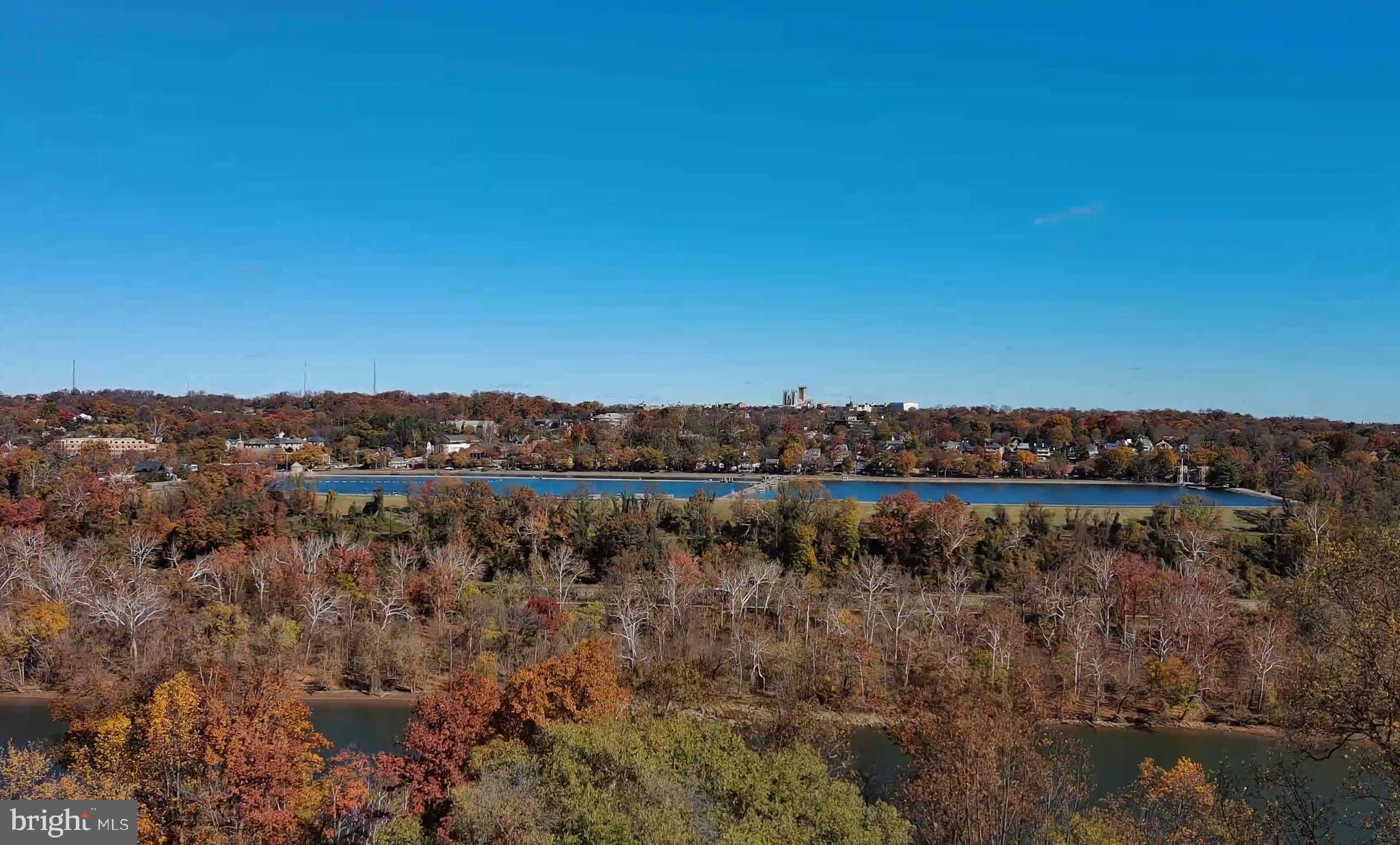 RIVERWOOD - Residential