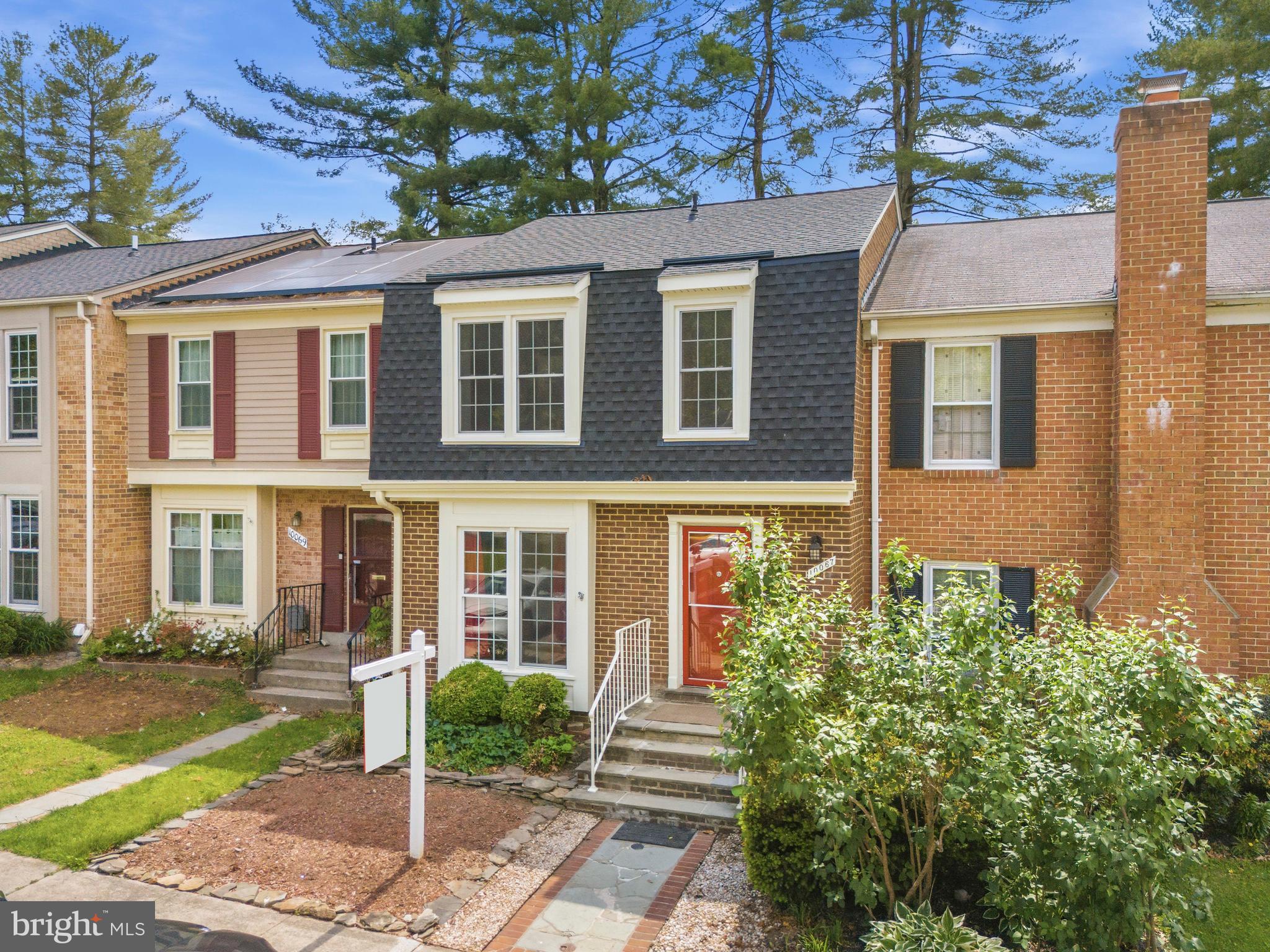 SHADOW OAK - Residential