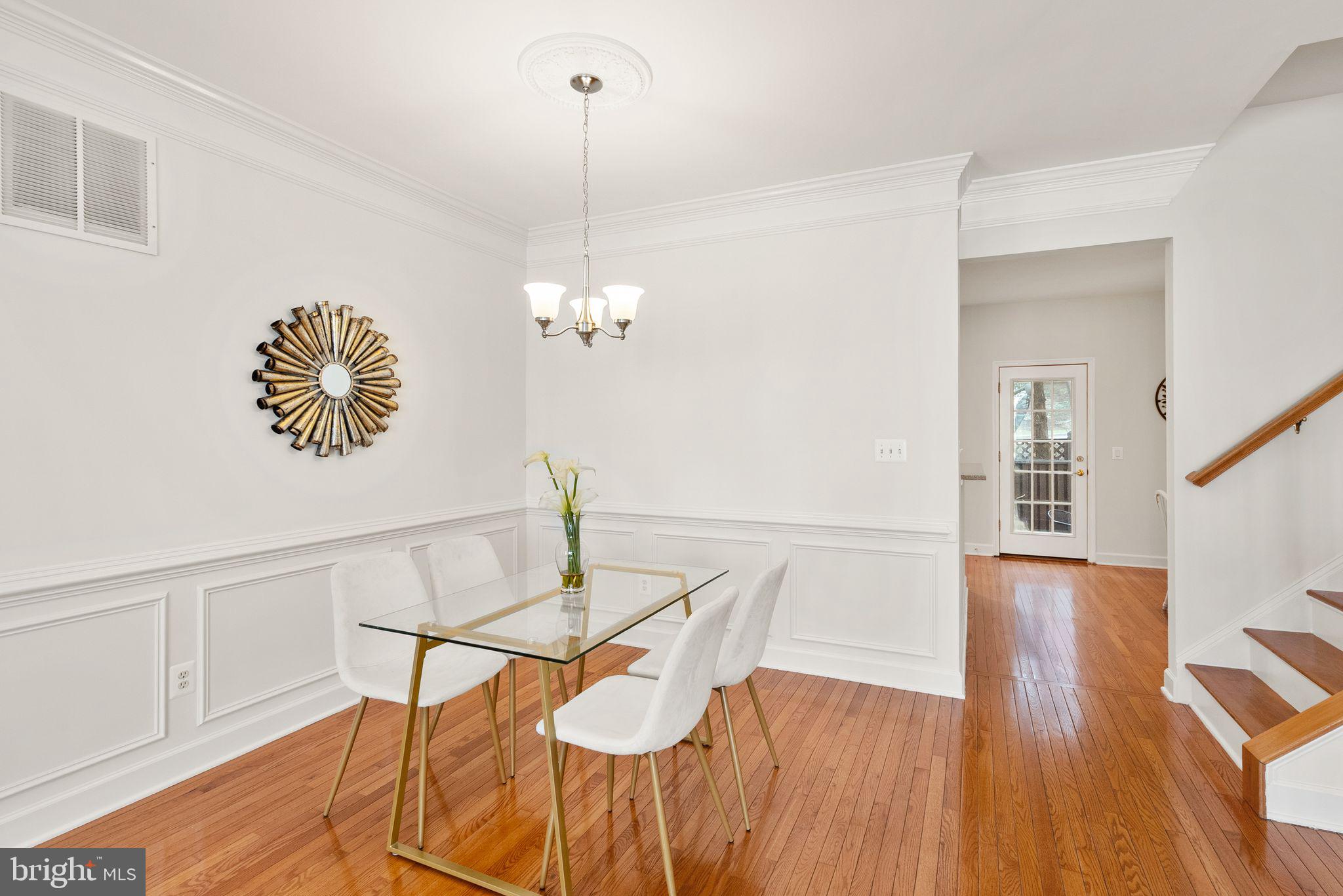 STONEGATE - Residential