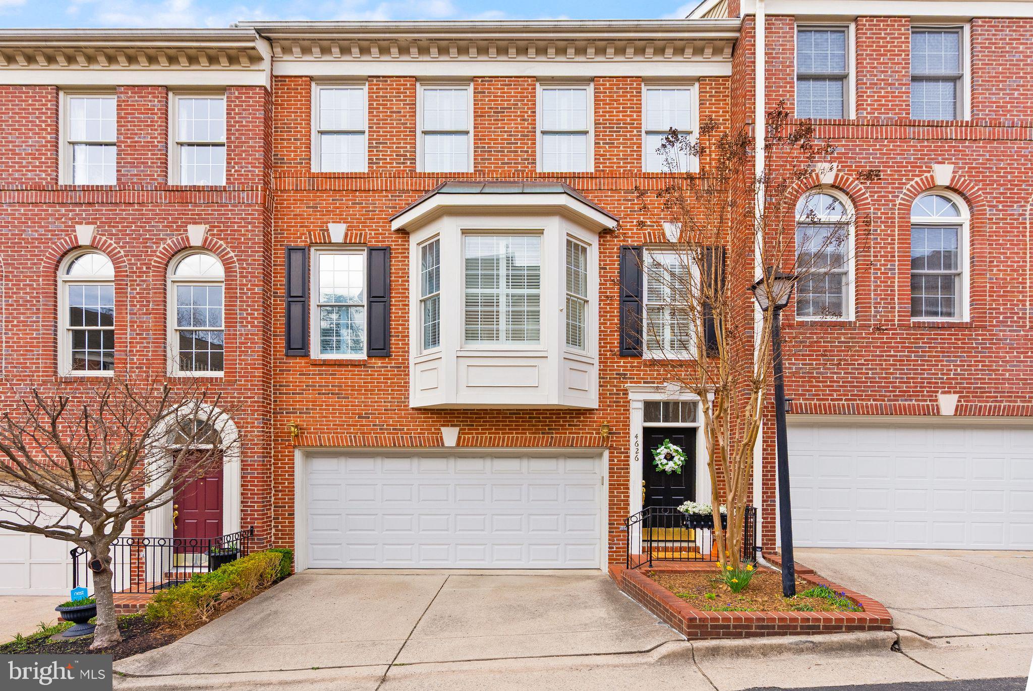 STONEGATE - Residential