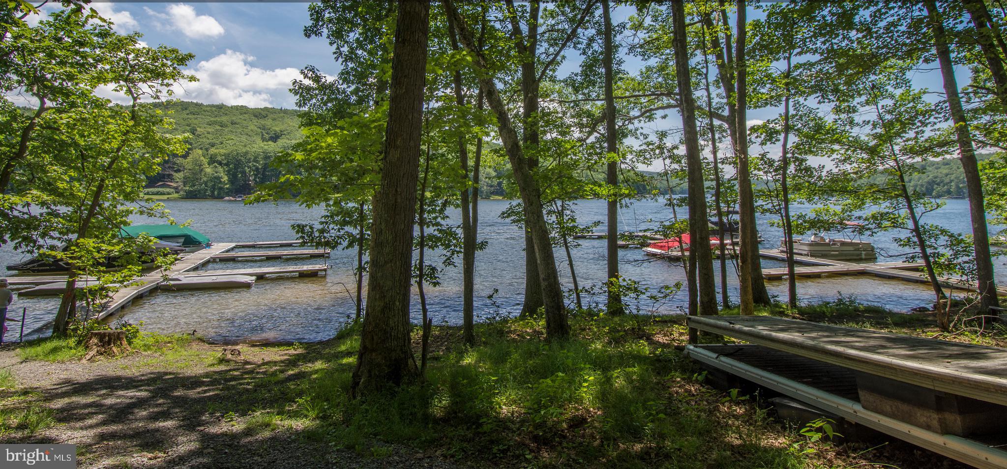 DEEP CREEK HIGHLANDS - Residential